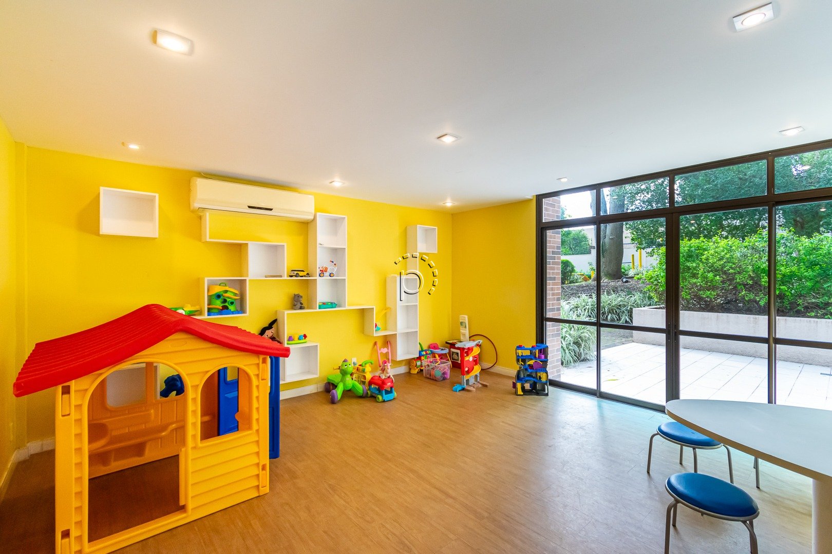 Apartamento à venda com 88m², 3 quartos, 1 suíte, 2 vagas no bairro Tristeza em Porto Alegre - Foto 31