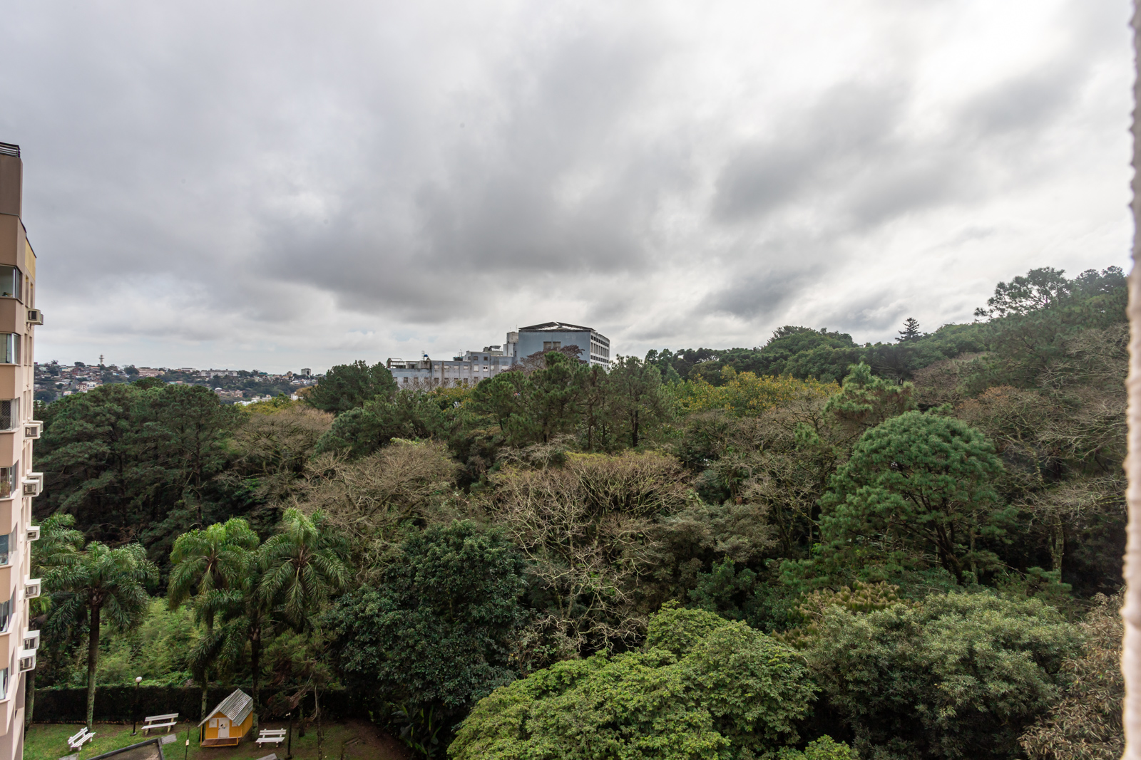 Apartamento à venda com 61m², 1 vaga no bairro Nonoai em Porto Alegre - Foto 8