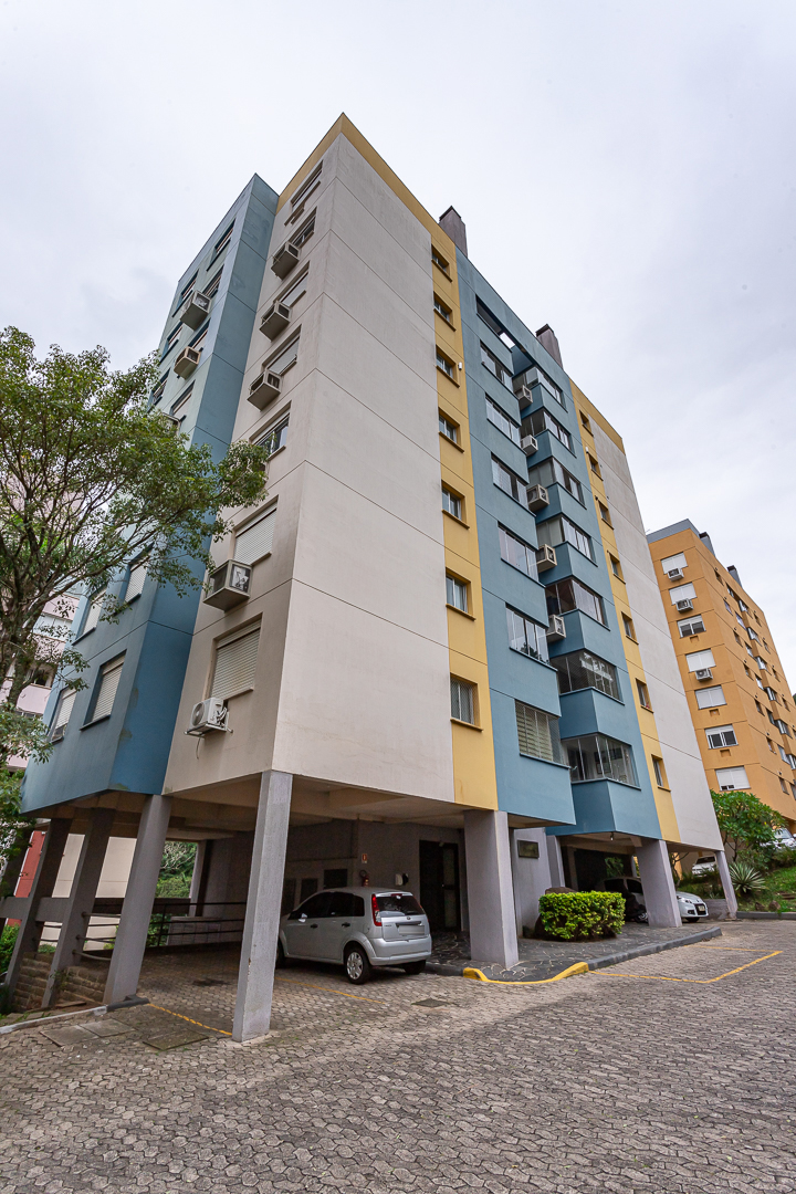 Apartamento à venda com 61m², 1 vaga no bairro Nonoai em Porto Alegre
