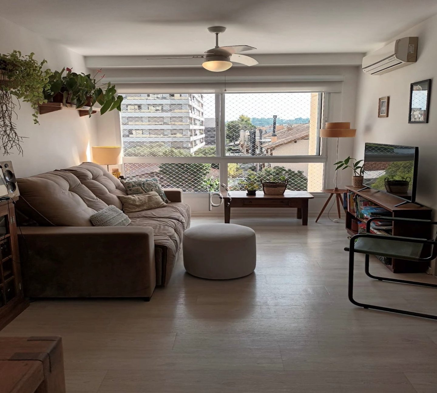 Apartamento à venda com 69m², 2 quartos, 1 suíte, 2 vagas no bairro Tristeza em Porto Alegre