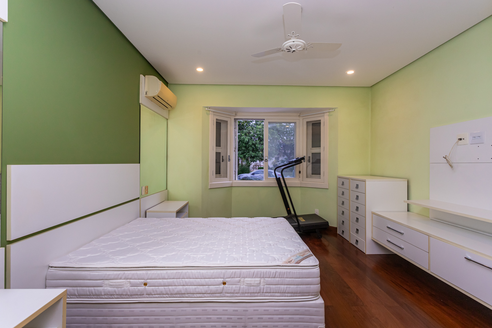 Casa em Condomínio à venda com 420m², 4 quartos no bairro Terra Ville em Porto Alegre - Foto 25
