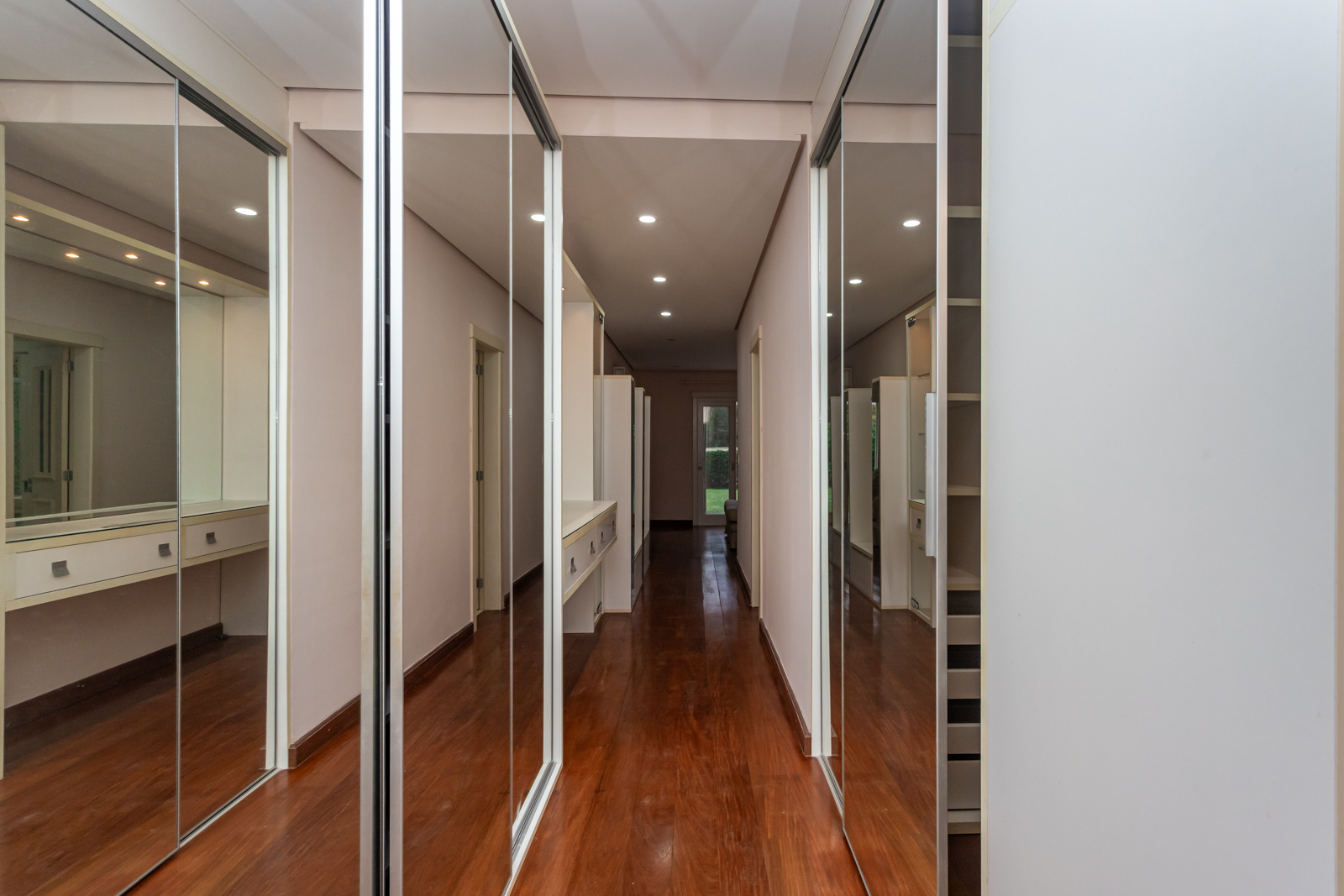 Casa em Condomínio à venda com 420m², 4 quartos no bairro Terra Ville em Porto Alegre - Foto 48