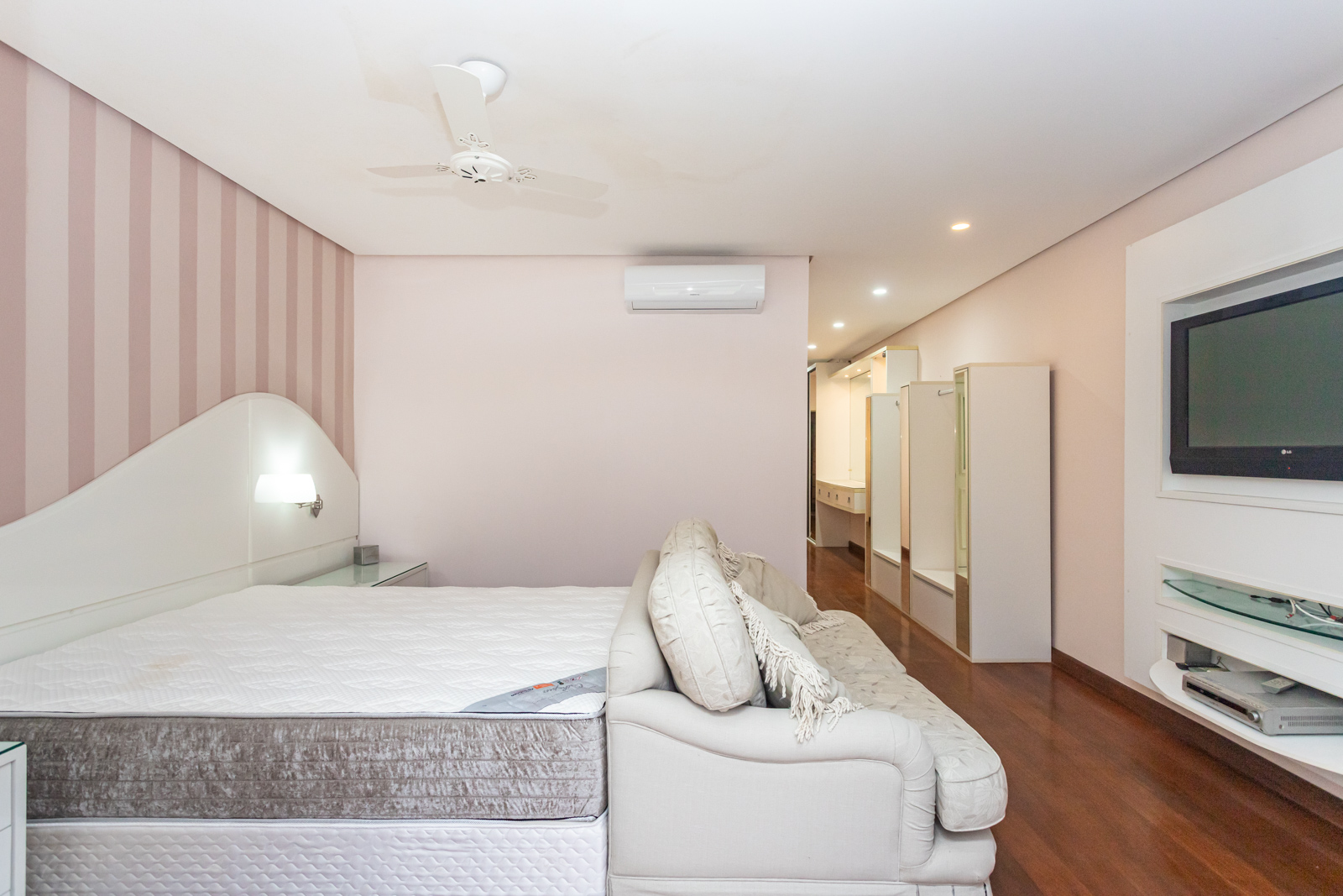 Casa em Condomínio à venda com 420m², 4 quartos no bairro Terra Ville em Porto Alegre - Foto 42