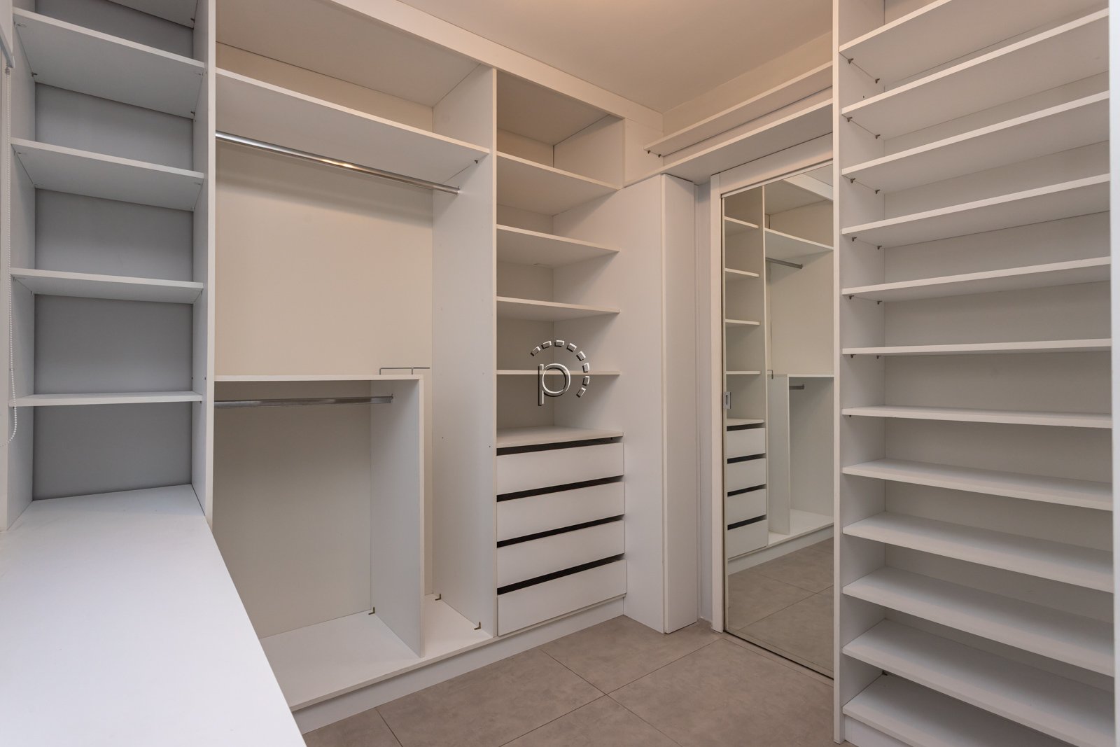 Apartamento à venda com 60m², 2 quartos, 1 suíte, 2 vagas no bairro Cristal em Porto Alegre - Foto 22