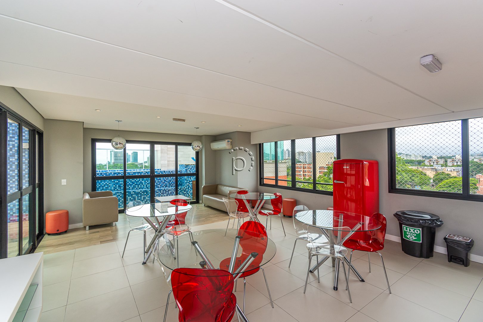 Apartamento à venda com 60m², 2 quartos, 1 suíte, 2 vagas no bairro Cristal em Porto Alegre - Foto 33