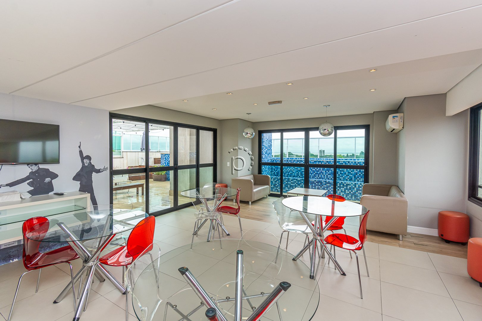 Apartamento à venda com 60m², 2 quartos, 1 suíte, 2 vagas no bairro Cristal em Porto Alegre - Foto 37
