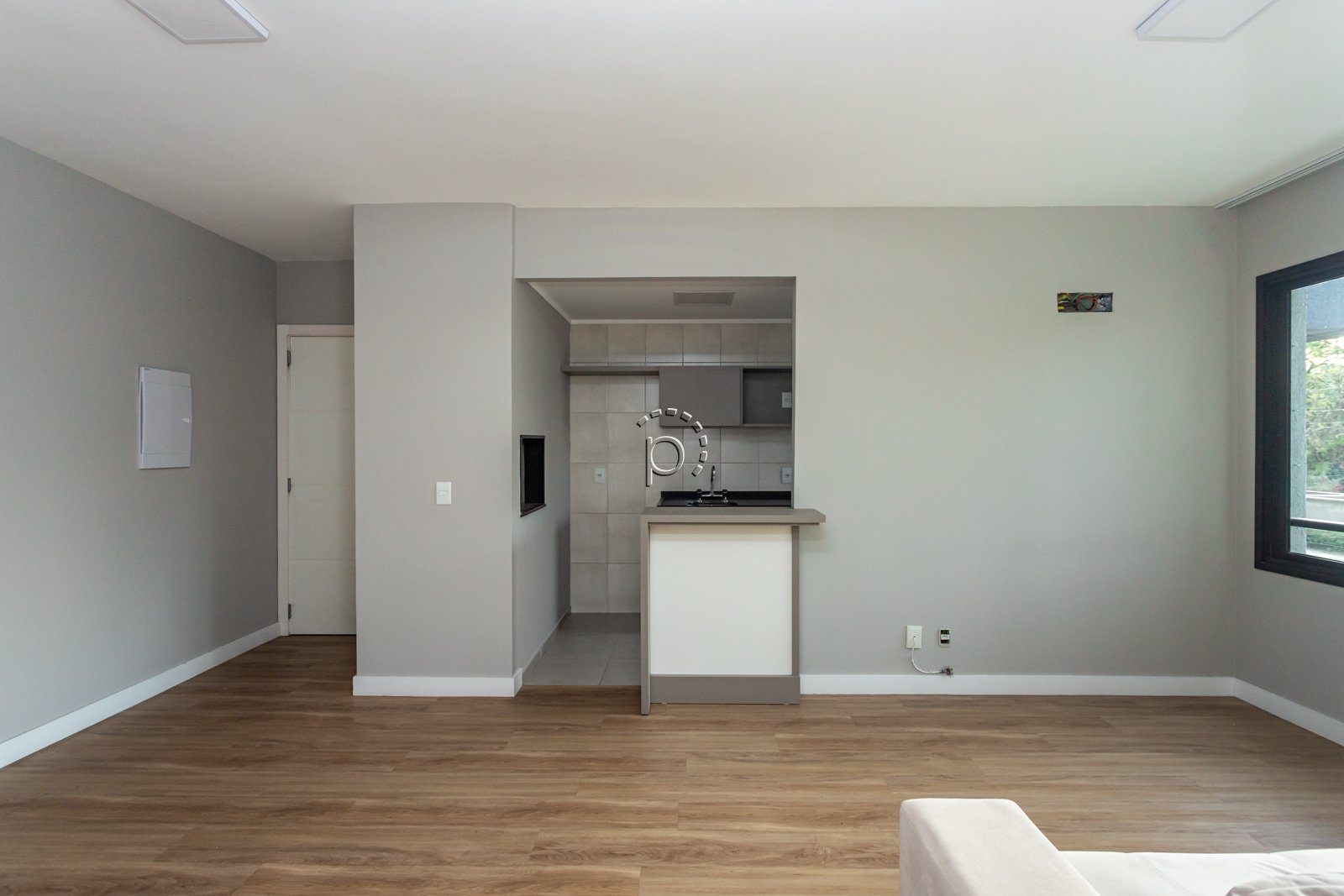 Apartamento à venda com 60m², 2 quartos, 1 suíte, 1 vaga no bairro Cristal em Porto Alegre - Foto 3