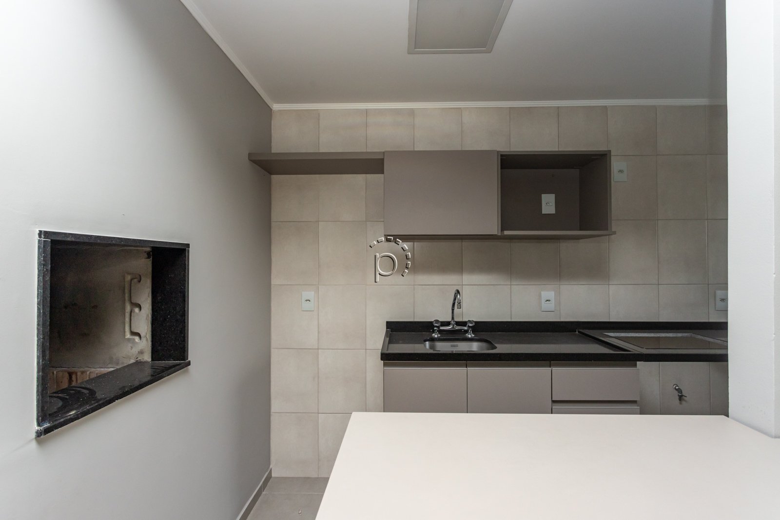 Apartamento à venda com 60m², 2 quartos, 1 suíte, 1 vaga no bairro Cristal em Porto Alegre - Foto 9