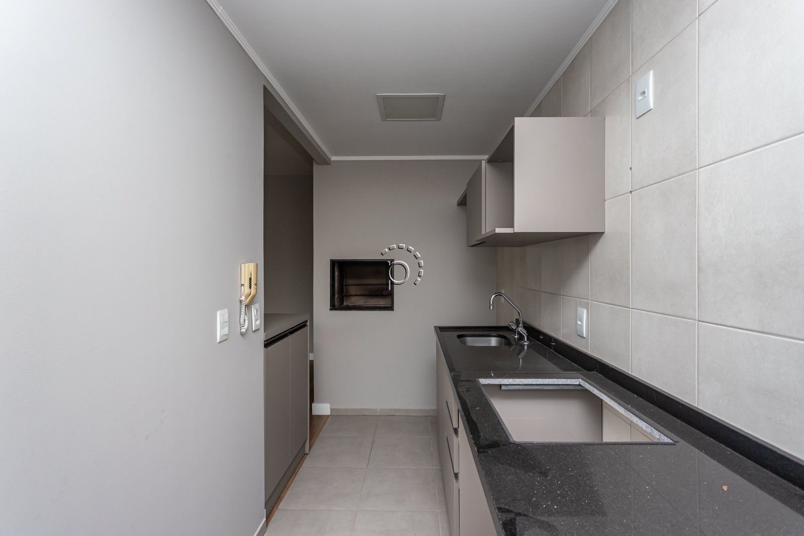 Apartamento à venda com 60m², 2 quartos, 1 suíte, 1 vaga no bairro Cristal em Porto Alegre - Foto 8