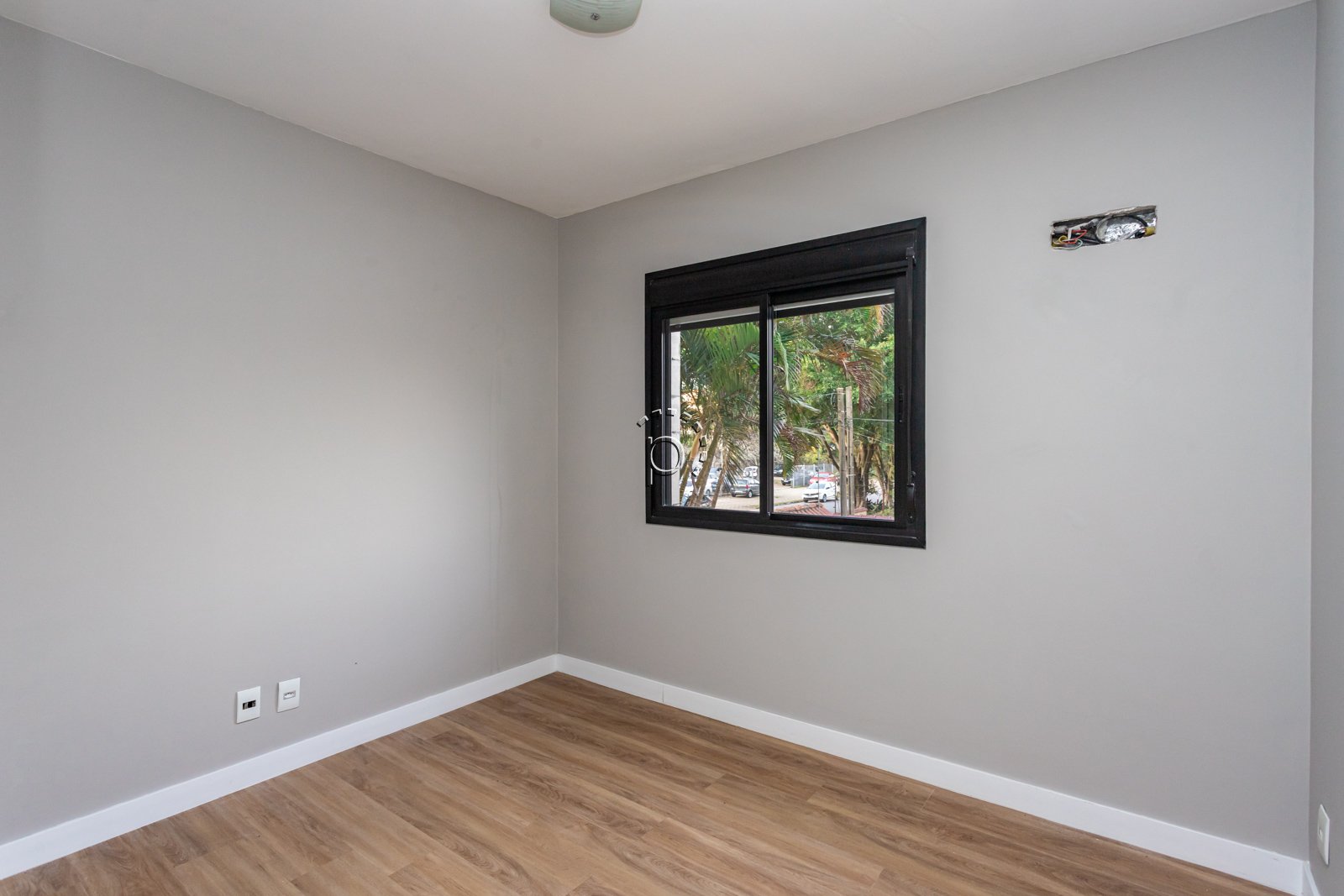 Apartamento à venda com 60m², 2 quartos, 1 suíte, 1 vaga no bairro Cristal em Porto Alegre - Foto 10
