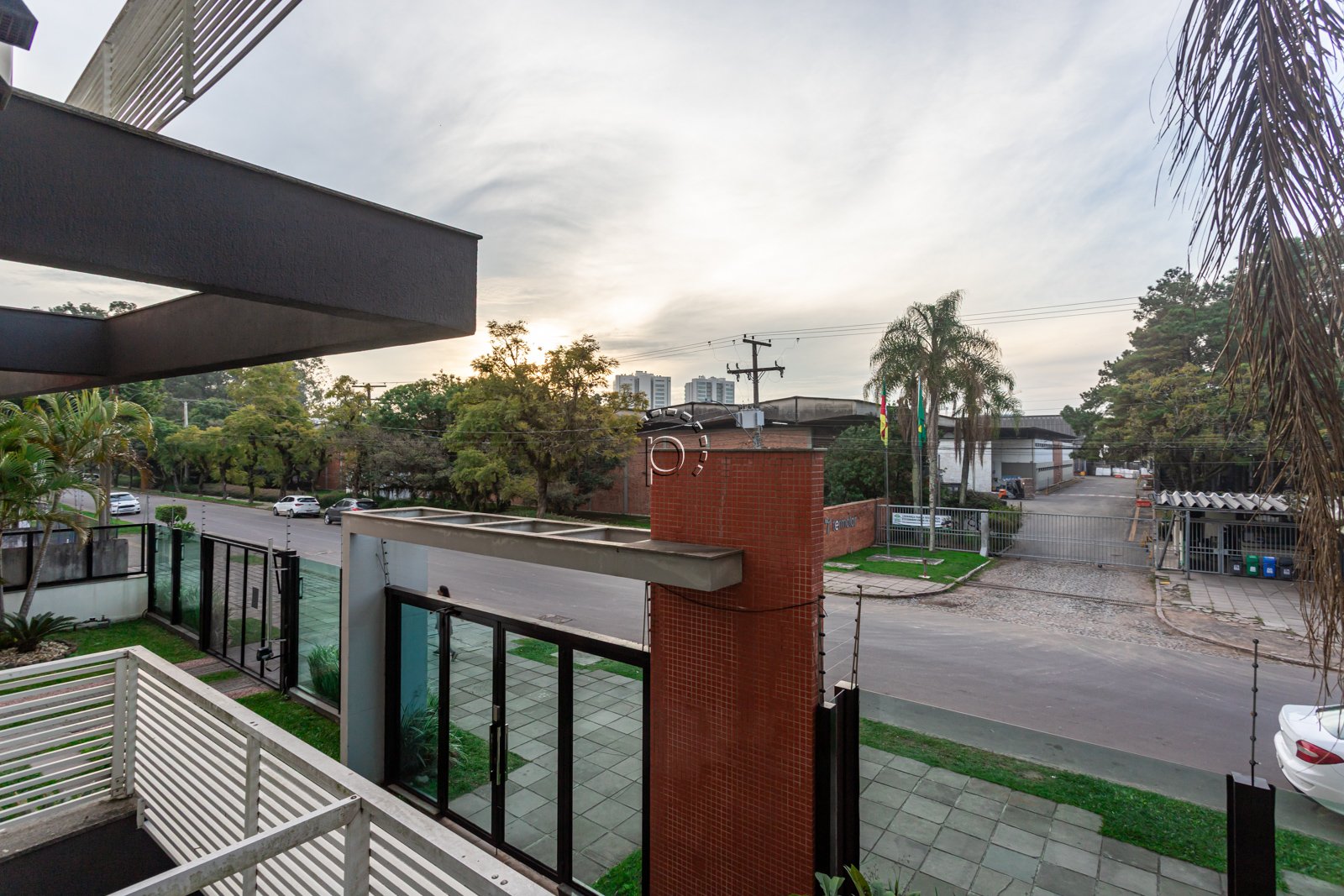 Apartamento à venda com 60m², 2 quartos, 1 suíte, 1 vaga no bairro Cristal em Porto Alegre - Foto 4