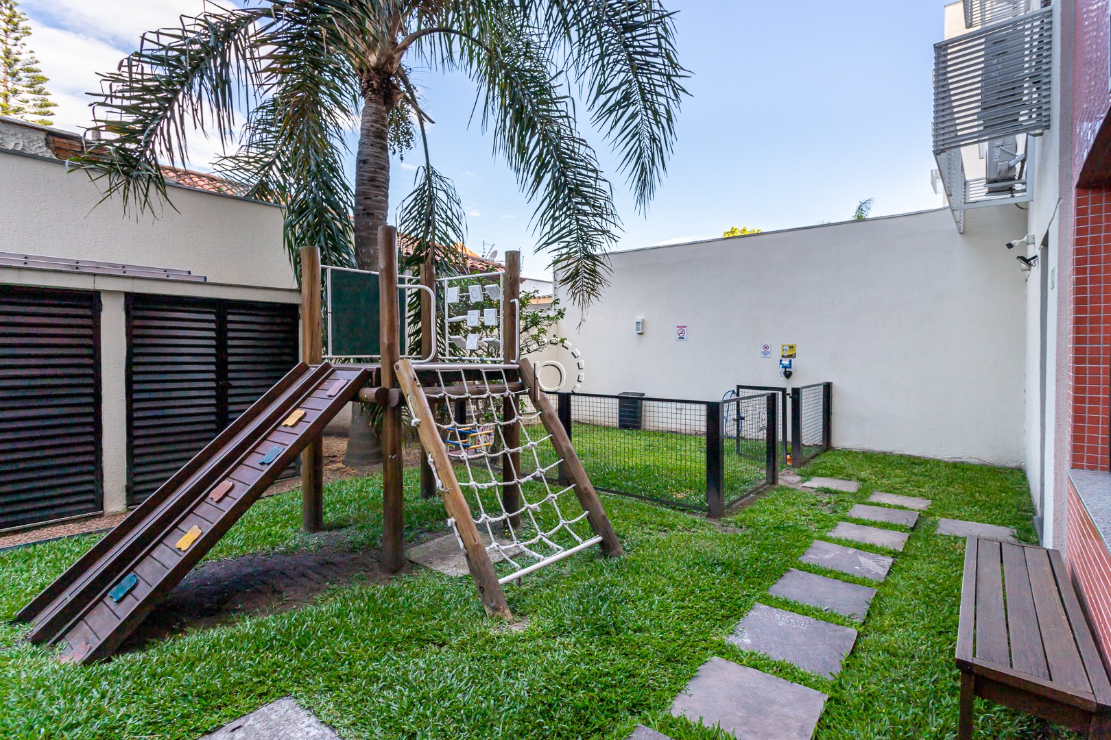 Apartamento à venda com 60m², 2 quartos, 1 suíte, 1 vaga no bairro Cristal em Porto Alegre - Foto 45