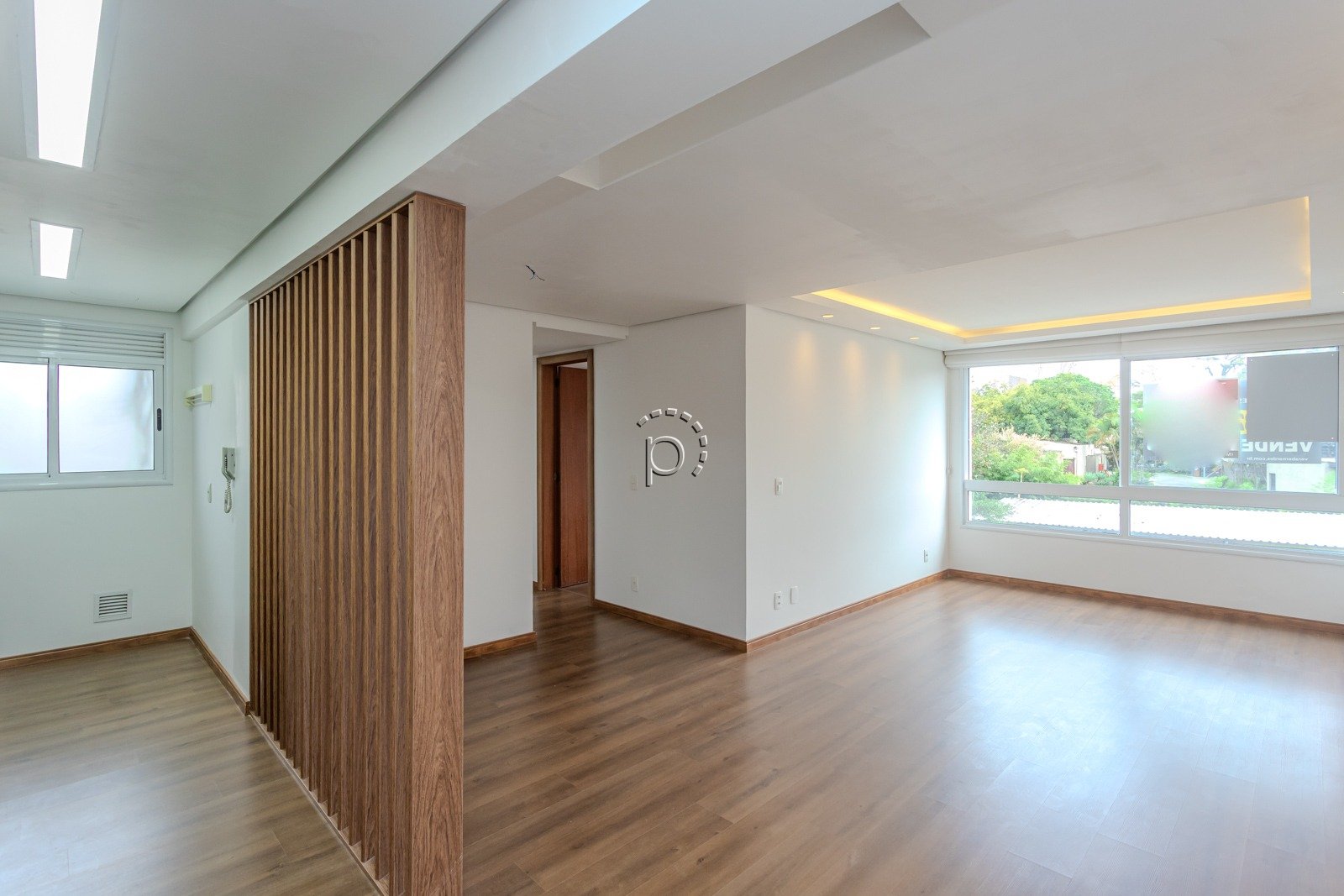 Apartamento à venda com 93m², 3 quartos, 1 suíte, 2 vagas no bairro Tristeza em Porto Alegre