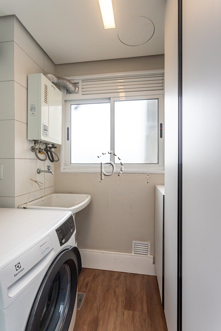 Apartamento à venda com 94m², 2 quartos, 1 suíte, 2 vagas no bairro Tristeza em Porto Alegre - Foto 3