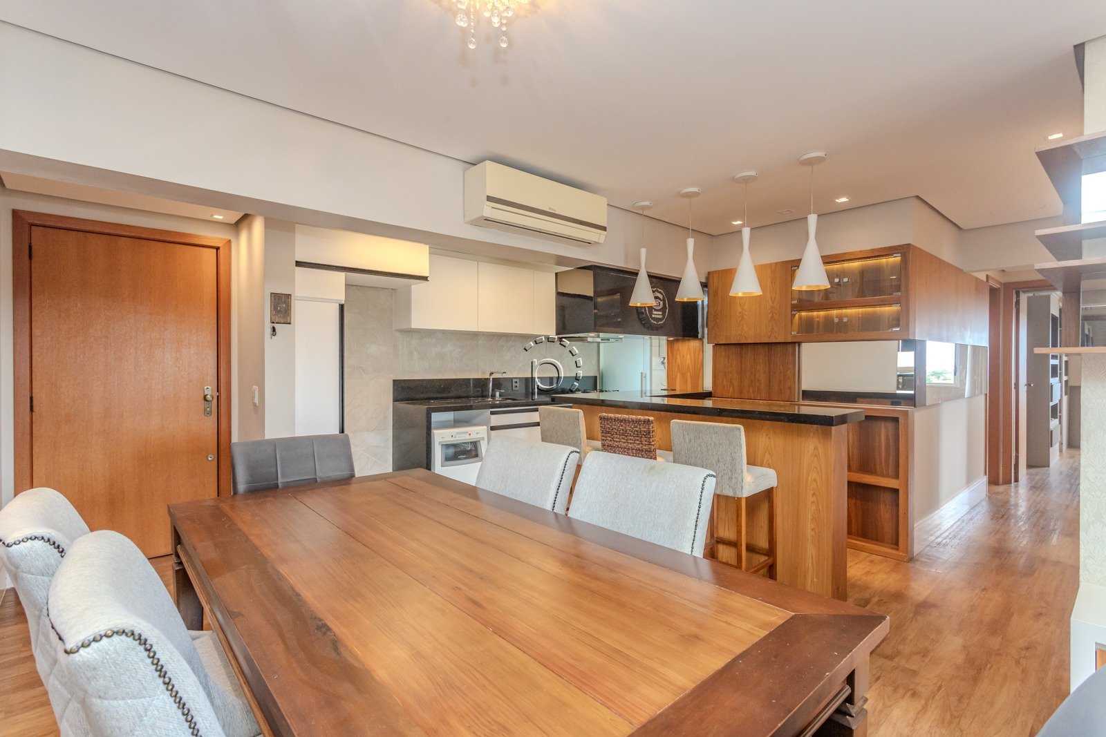 Apartamento à venda com 94m², 2 quartos, 1 suíte, 2 vagas no bairro Tristeza em Porto Alegre - Foto 4