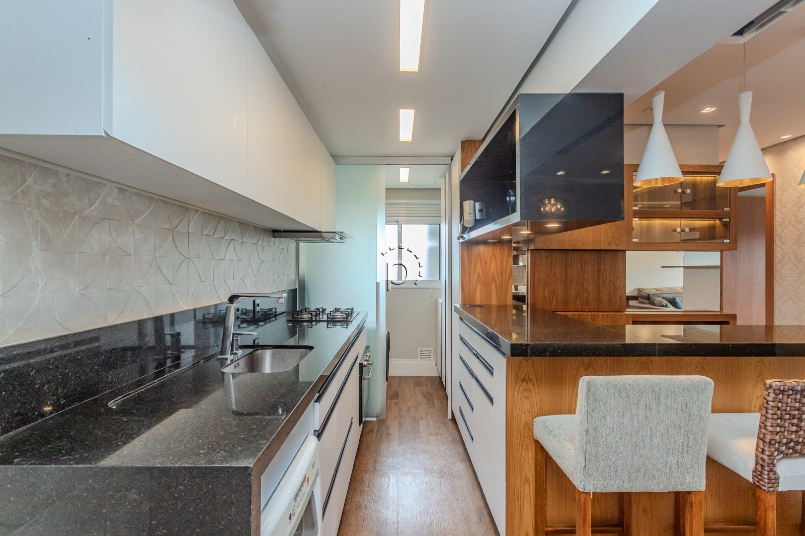 Apartamento à venda com 94m², 2 quartos, 1 suíte, 2 vagas no bairro Tristeza em Porto Alegre - Foto 7