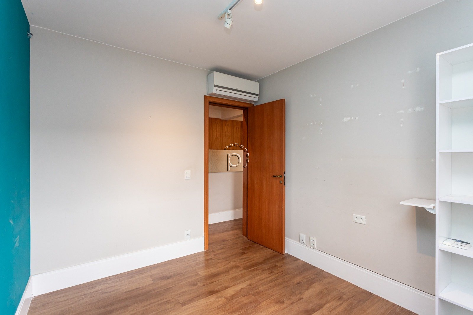 Apartamento à venda com 94m², 2 quartos, 1 suíte, 2 vagas no bairro Tristeza em Porto Alegre - Foto 15