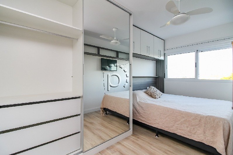 Apartamento para alugar com 65m², 2 quartos, 1 suíte, 1 vaga no bairro Tristeza em Porto Alegre - Foto 9