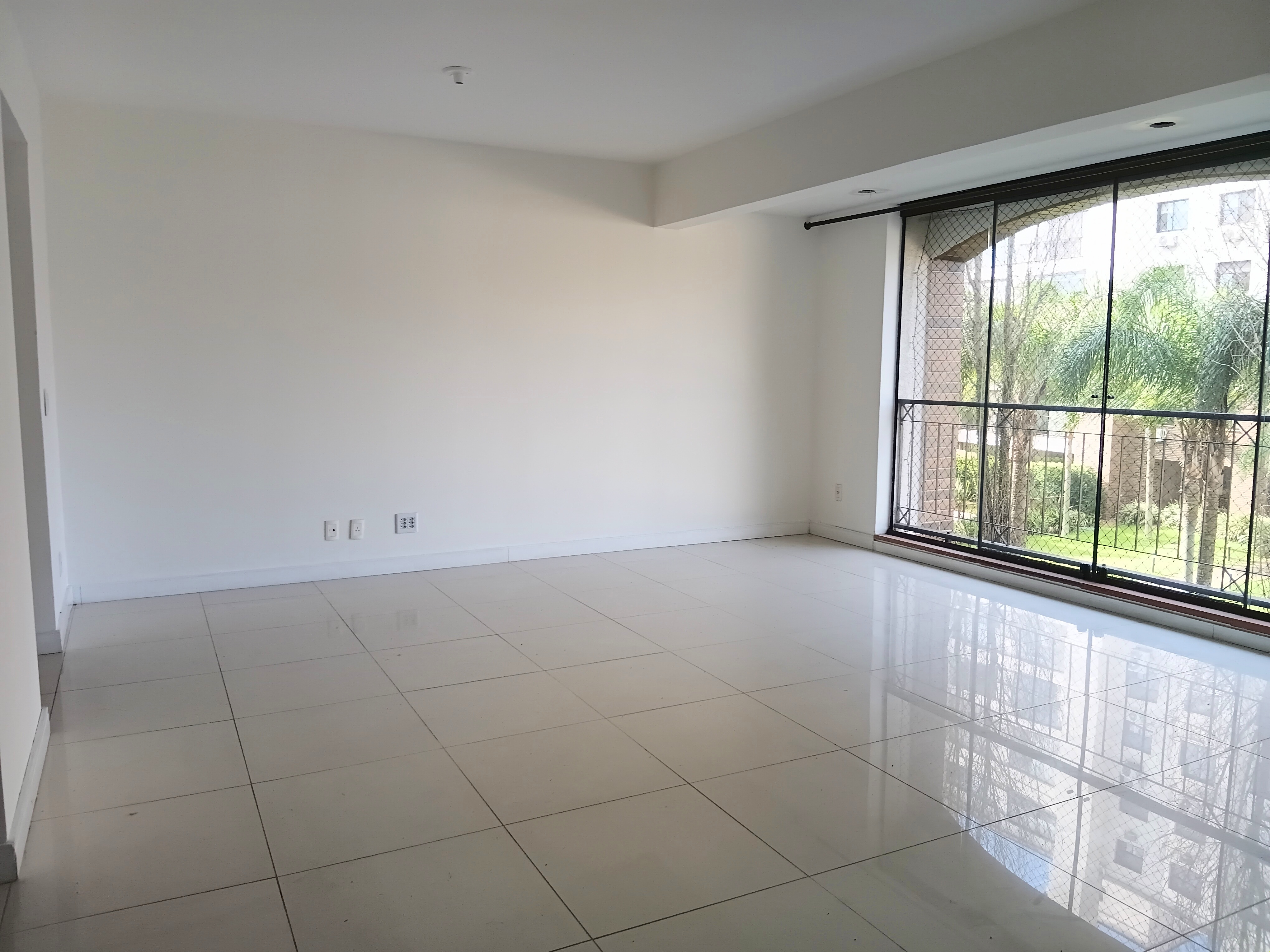 Apartamento para alugar com 98m², 3 quartos, 1 suíte, 1 vaga no bairro Tristeza em Porto Alegre - Foto 5
