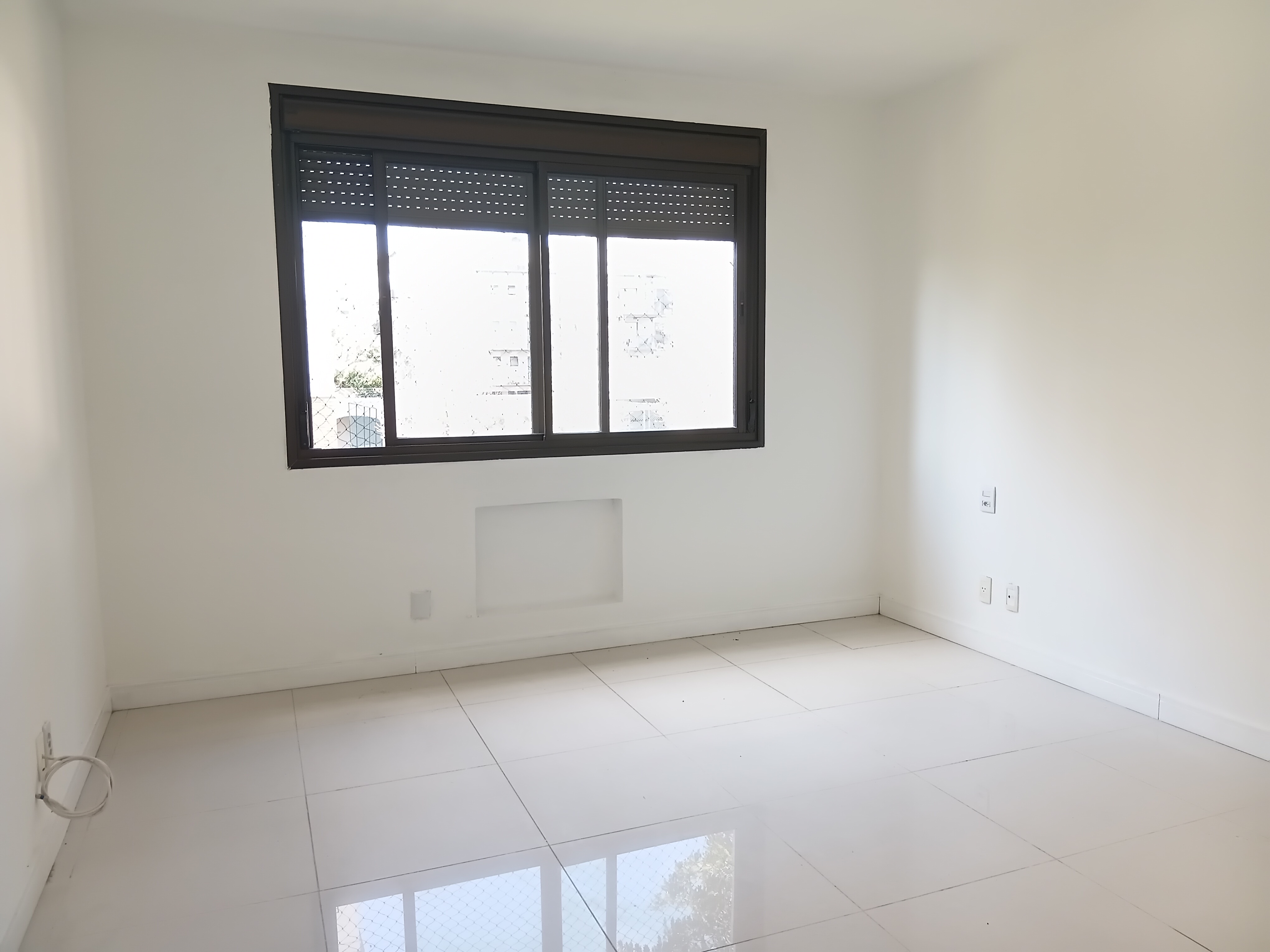 Apartamento para alugar com 98m², 3 quartos, 1 suíte, 1 vaga no bairro Tristeza em Porto Alegre - Foto 11