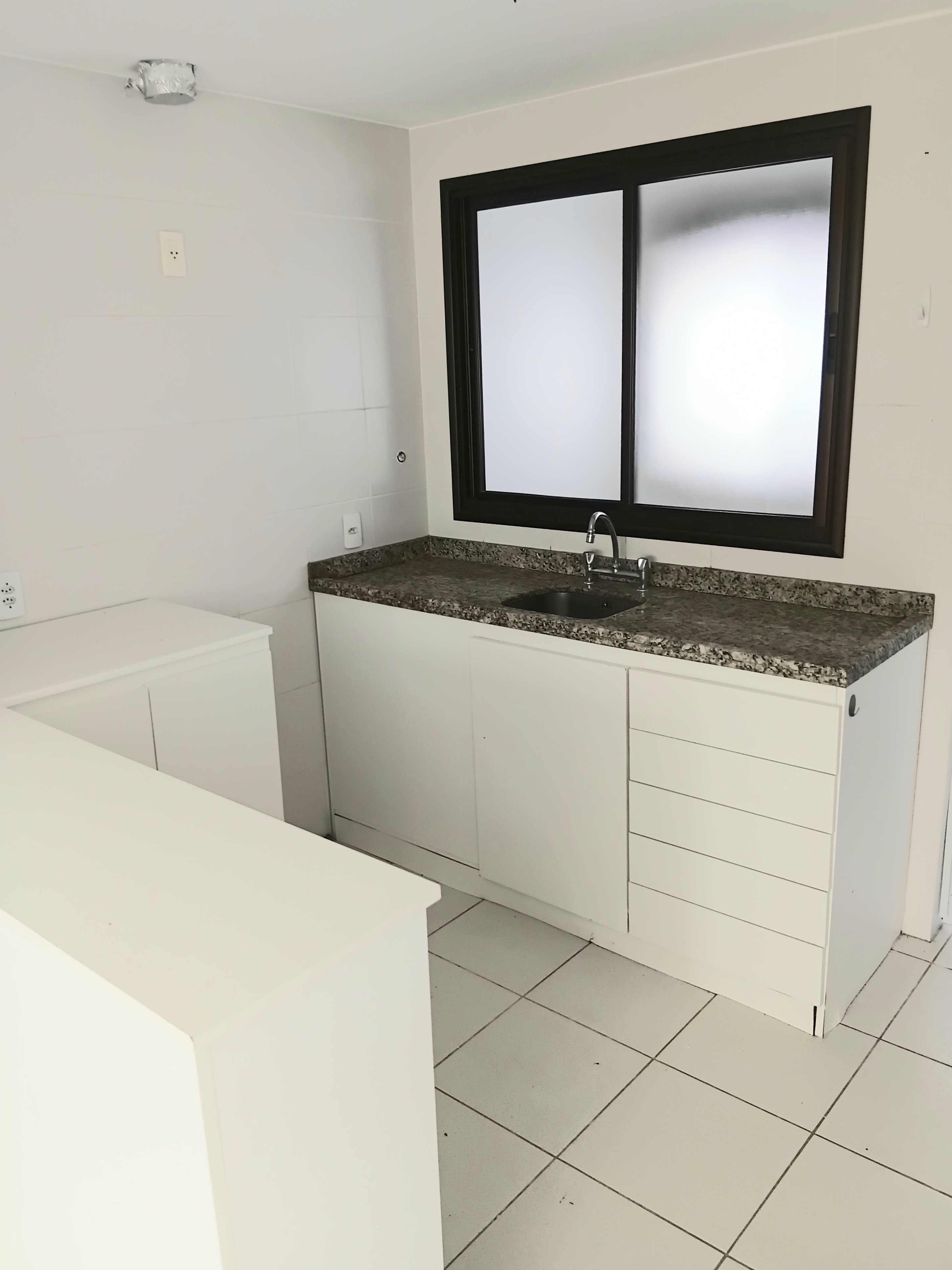 Apartamento para alugar com 98m², 3 quartos, 1 suíte, 1 vaga no bairro Tristeza em Porto Alegre - Foto 20