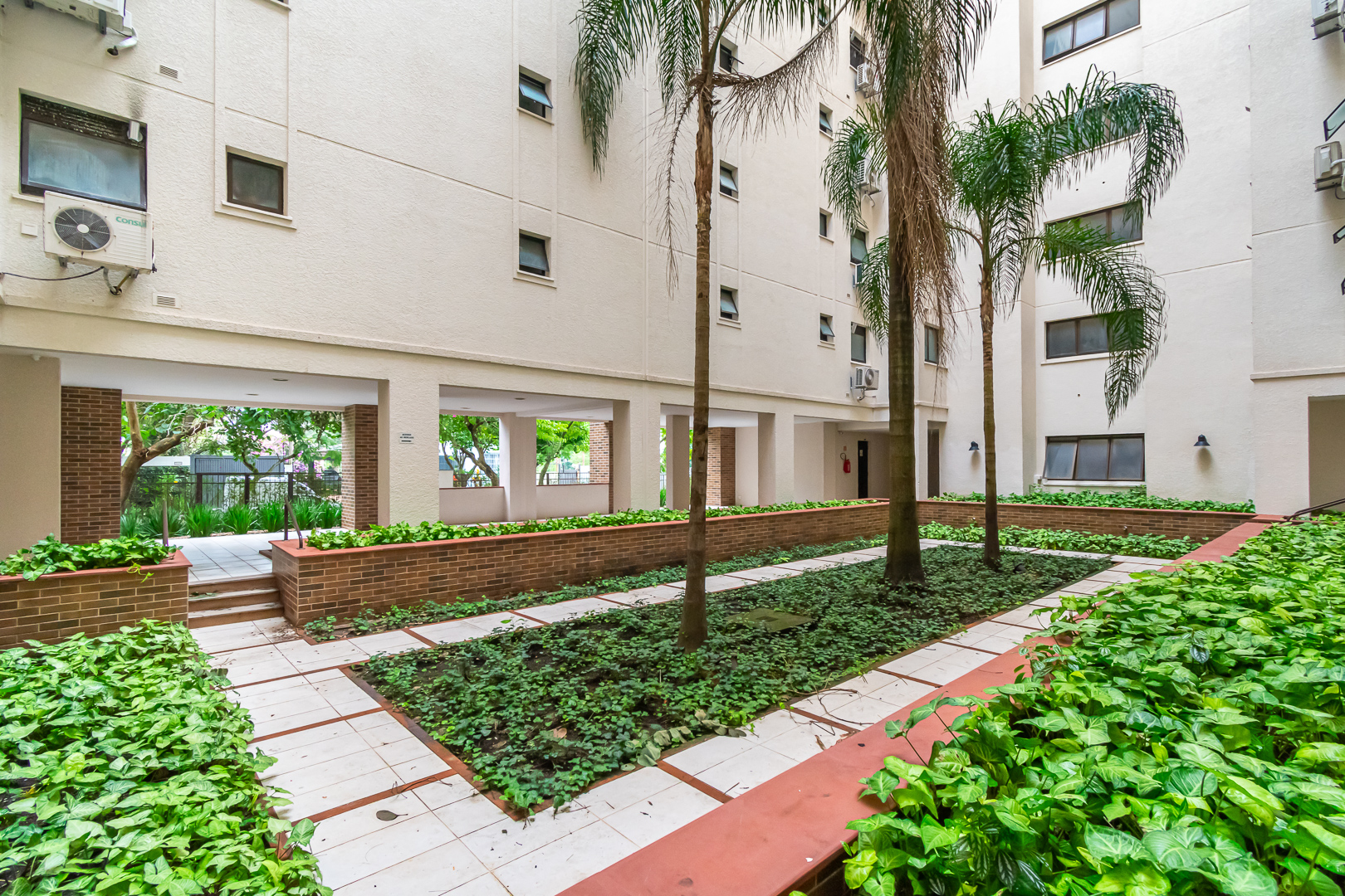 Apartamento para alugar com 98m², 3 quartos, 1 suíte, 1 vaga no bairro Tristeza em Porto Alegre - Foto 22
