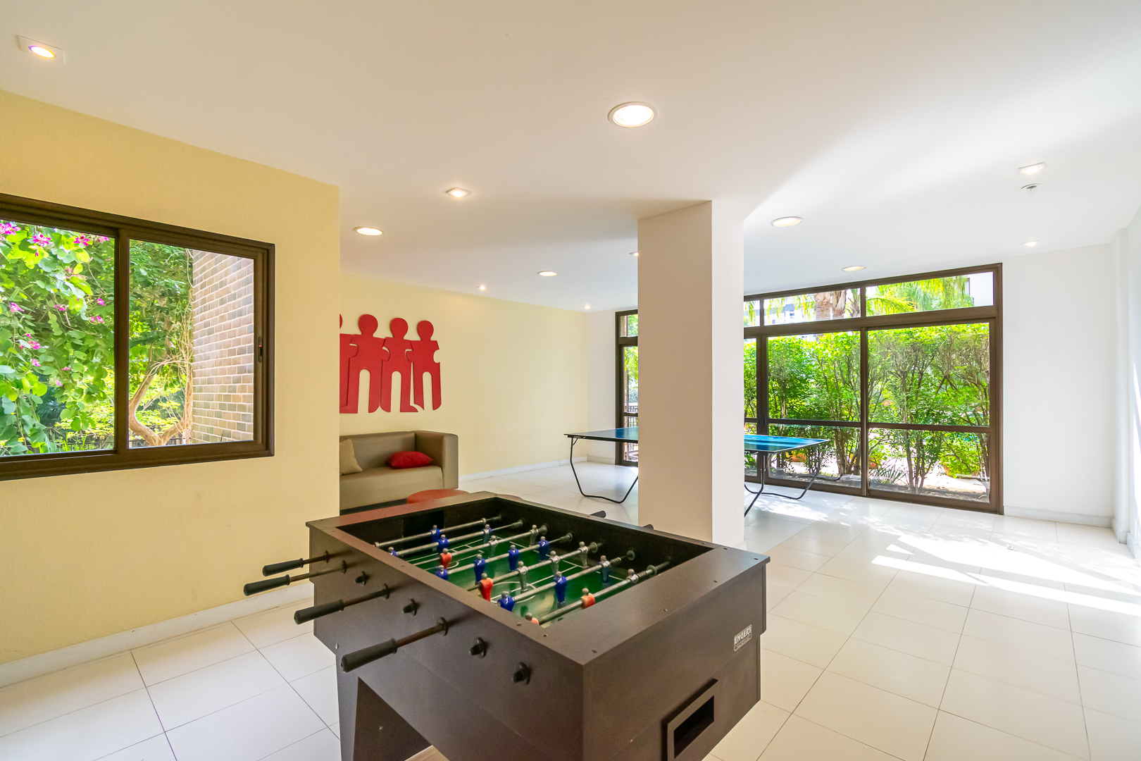 Apartamento para alugar com 98m², 3 quartos, 1 suíte, 1 vaga no bairro Tristeza em Porto Alegre - Foto 24