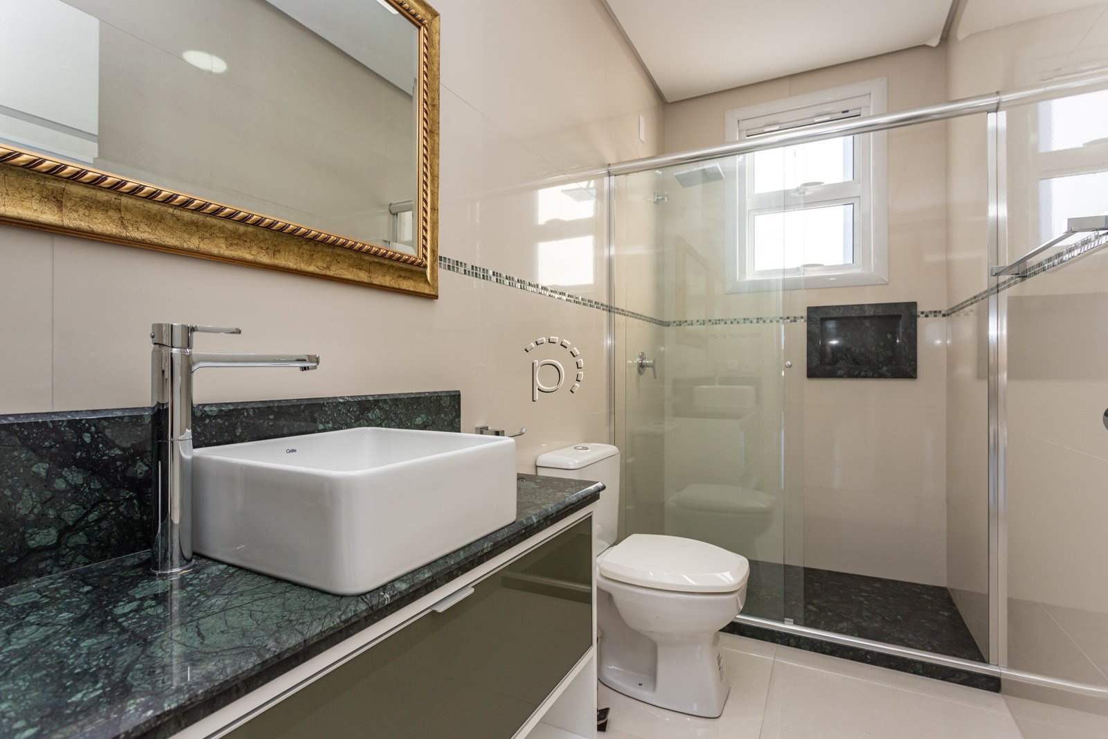 Casa em Condomínio à venda com 570m², 5 quartos, 5 suítes, 4 vagas no bairro Terra Ville em Porto Alegre - Foto 38