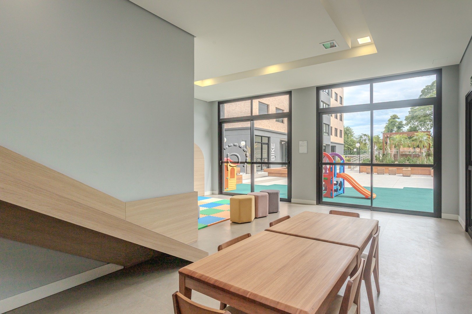 Apartamento à venda com 82m², 3 quartos, 1 suíte no bairro Tristeza em Porto Alegre - Foto 80