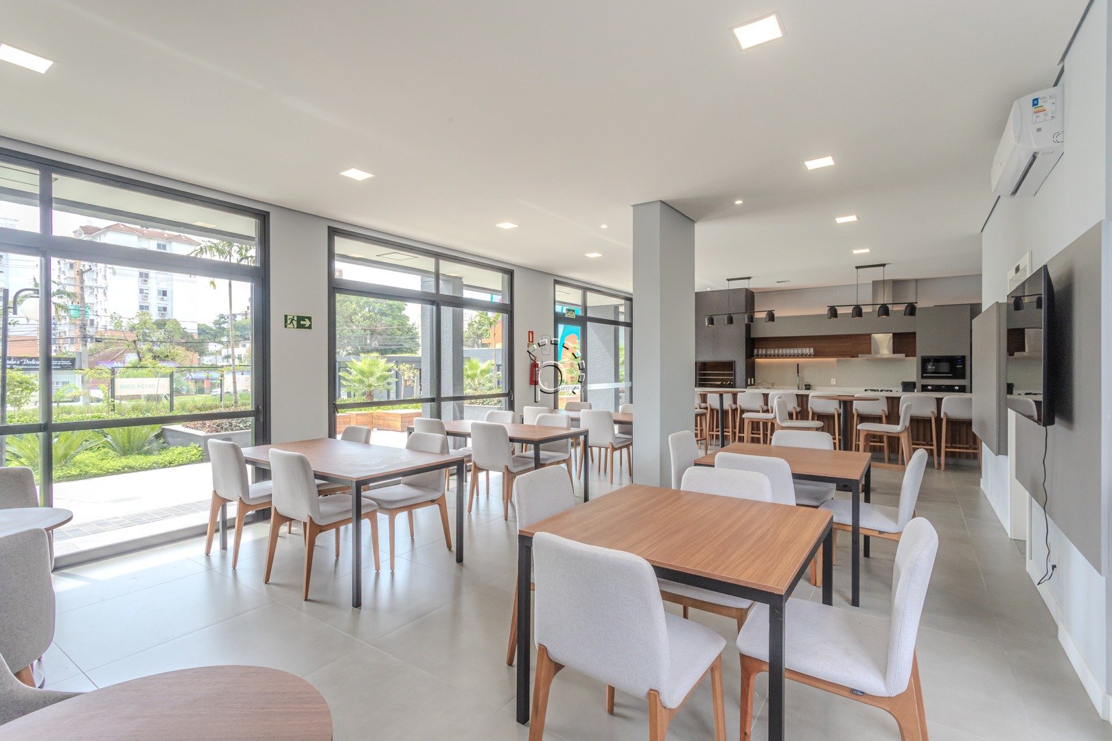 Apartamento à venda com 82m², 3 quartos, 1 suíte no bairro Tristeza em Porto Alegre - Foto 91