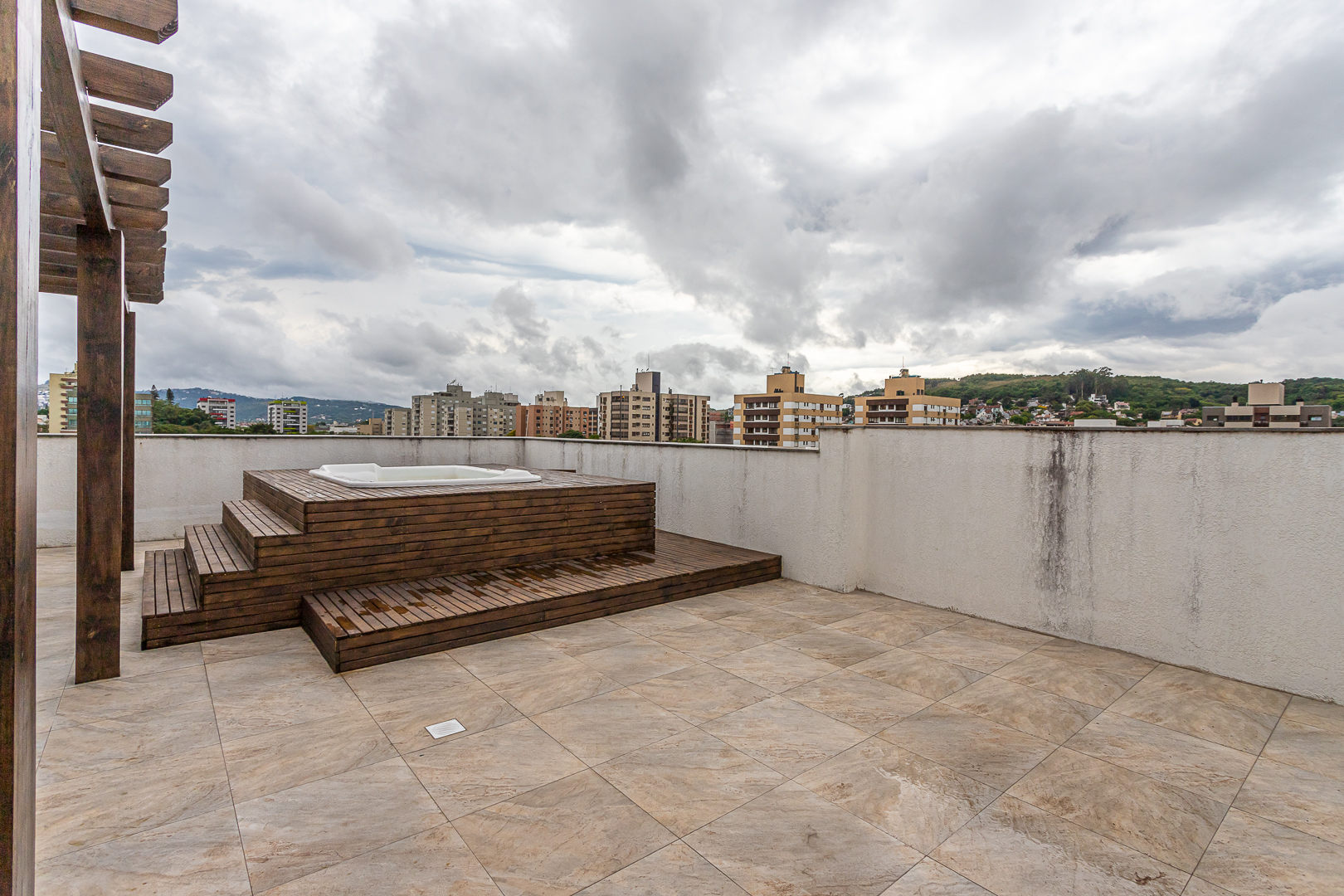 Apartamento para alugar com 101m², 3 quartos no bairro Tristeza em Porto Alegre - Foto 24