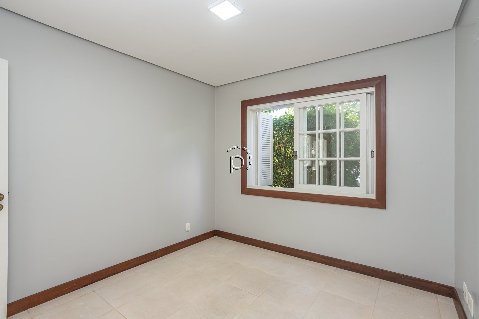 Casa em Condomínio para alugar com 491m², 5 quartos, 5 suítes, 4 vagas no bairro Terra Ville em Porto Alegre - Foto 16