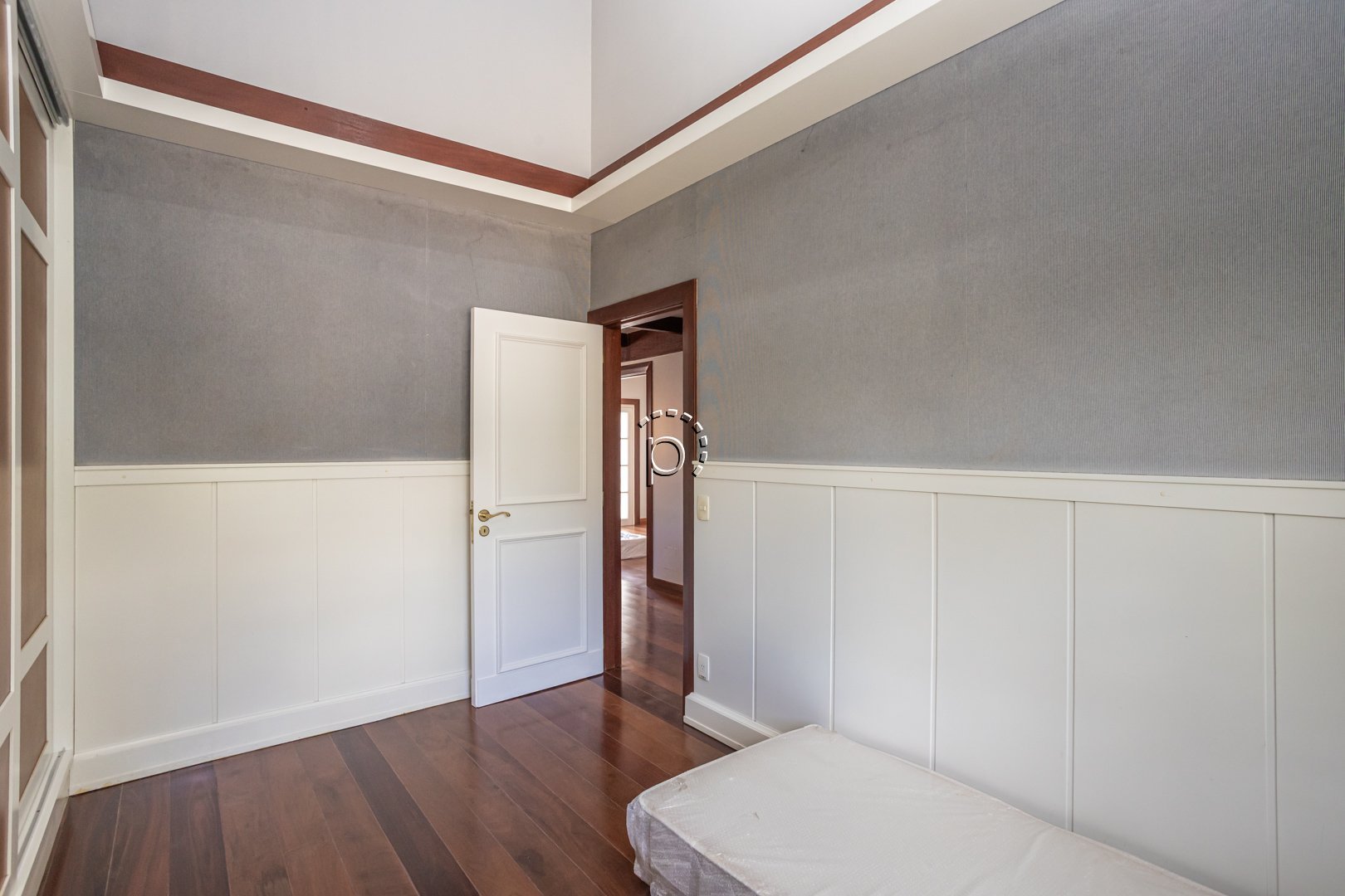 Casa em Condomínio para alugar com 491m², 5 quartos, 5 suítes, 4 vagas no bairro Terra Ville em Porto Alegre - Foto 25