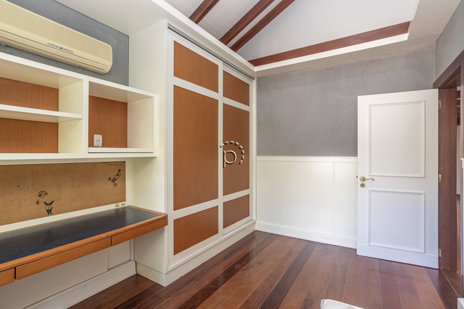 Casa em Condomínio para alugar com 491m², 5 quartos, 5 suítes, 4 vagas no bairro Terra Ville em Porto Alegre - Foto 26
