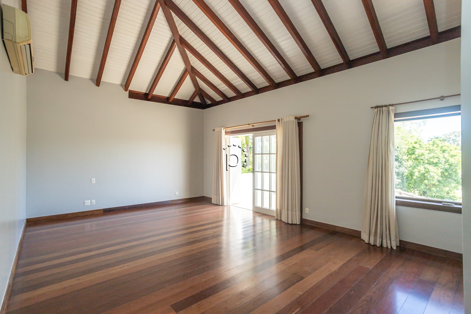 Casa em Condomínio para alugar com 491m², 5 quartos, 5 suítes, 4 vagas no bairro Terra Ville em Porto Alegre - Foto 38