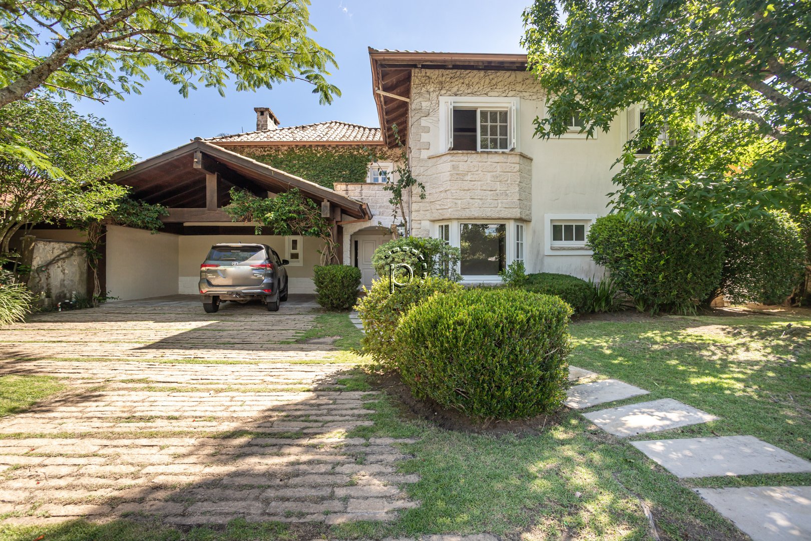 Casa em Condomínio para alugar com 491m², 5 quartos, 5 suítes, 4 vagas no bairro Terra Ville em Porto Alegre - Foto 64