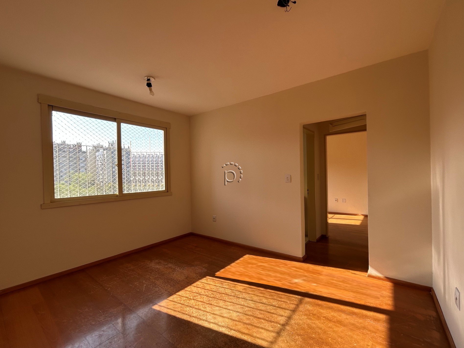 Apartamento à venda com 37m², 1 quarto, 1 vaga no bairro Tristeza em Porto Alegre
