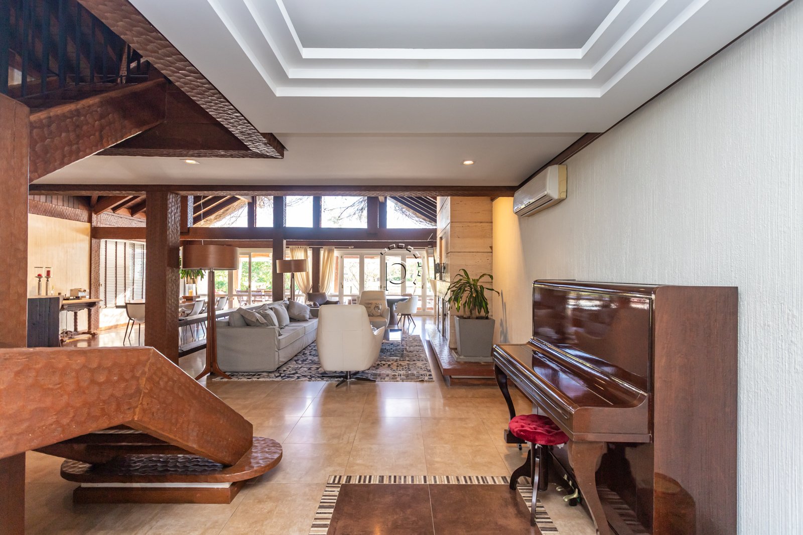 Casa em Condomínio para alugar com 441m², 4 quartos, 4 suítes, 6 vagas no bairro Terra Ville em Porto Alegre - Foto 6