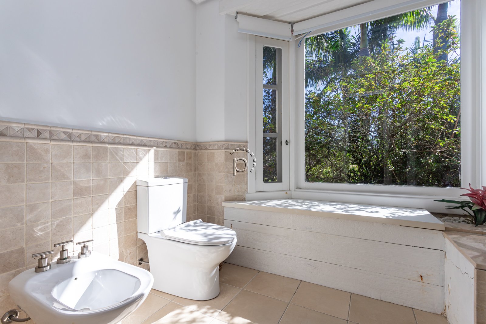 Casa em Condomínio para alugar com 441m², 4 quartos, 4 suítes, 6 vagas no bairro Terra Ville em Porto Alegre - Foto 53