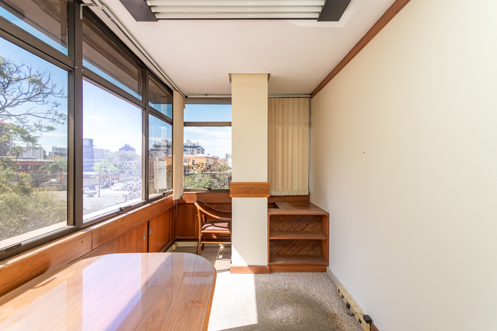 Sala à venda com 1m² no bairro Praia de Belas em Porto Alegre - Foto 2