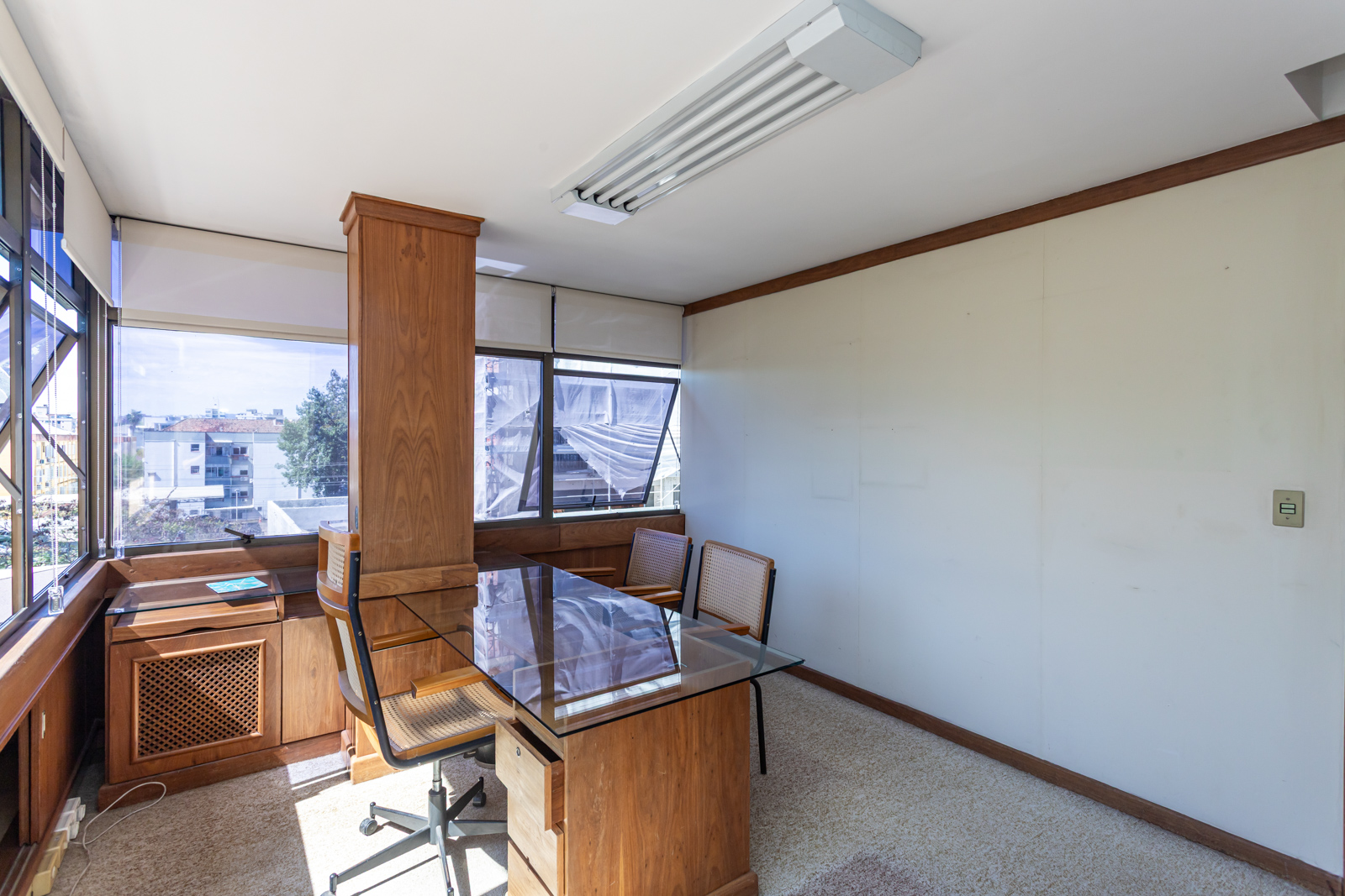 Sala à venda com 1m² no bairro Praia de Belas em Porto Alegre - Foto 2