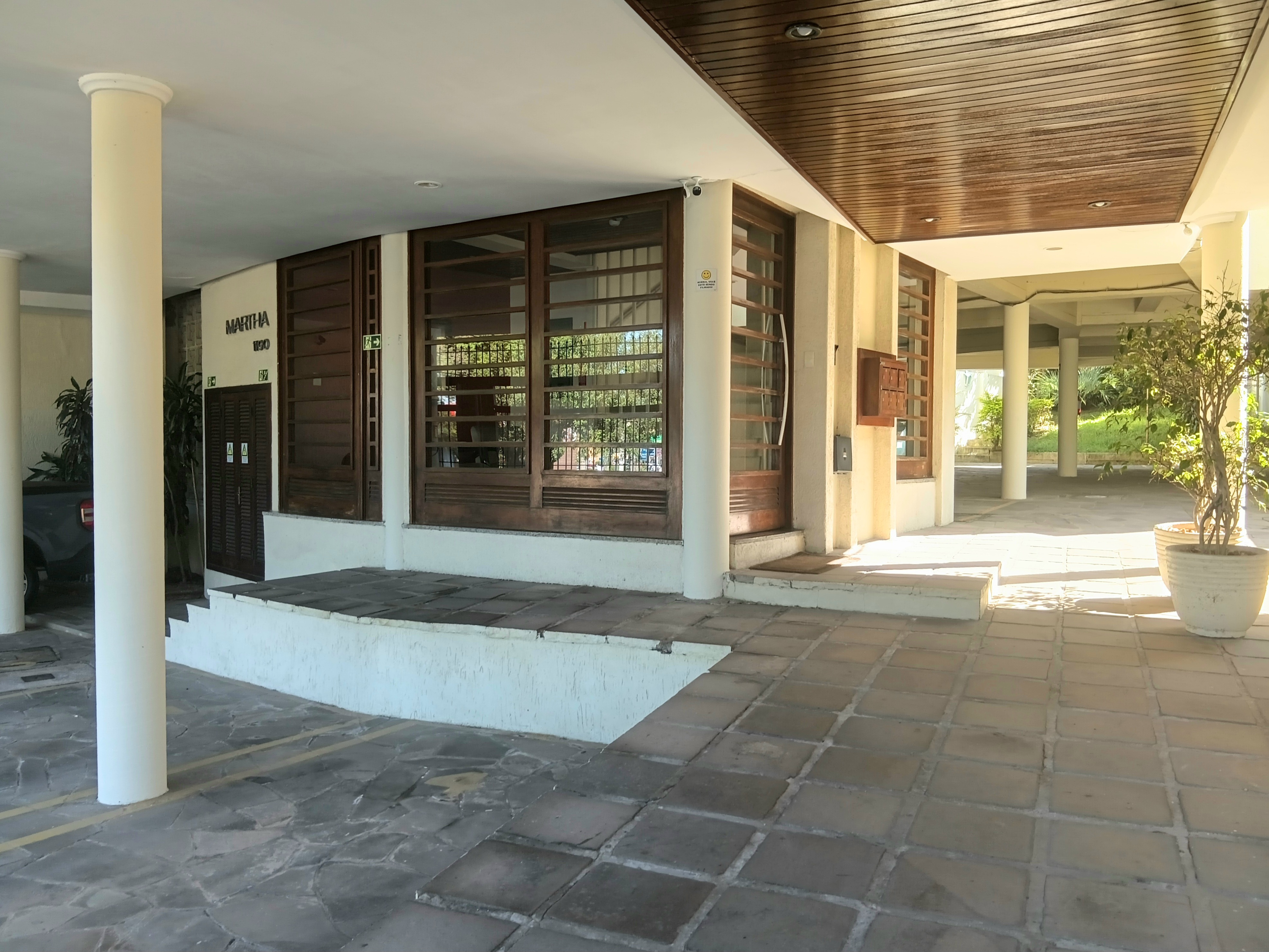 Apartamento à venda com 92m², 2 quartos, 1 suíte no bairro Vila Conceição em Porto Alegre - Foto 3