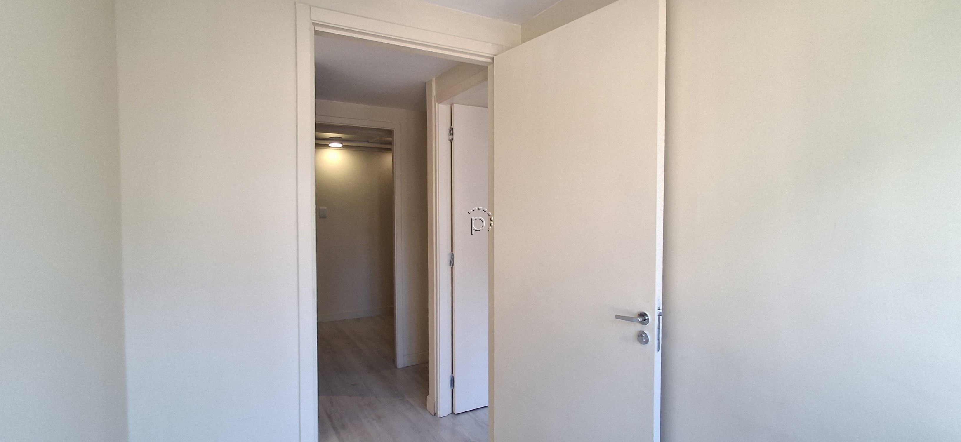 Sala à venda com 43m² no bairro Centro Historico em Porto Alegre - Foto 10