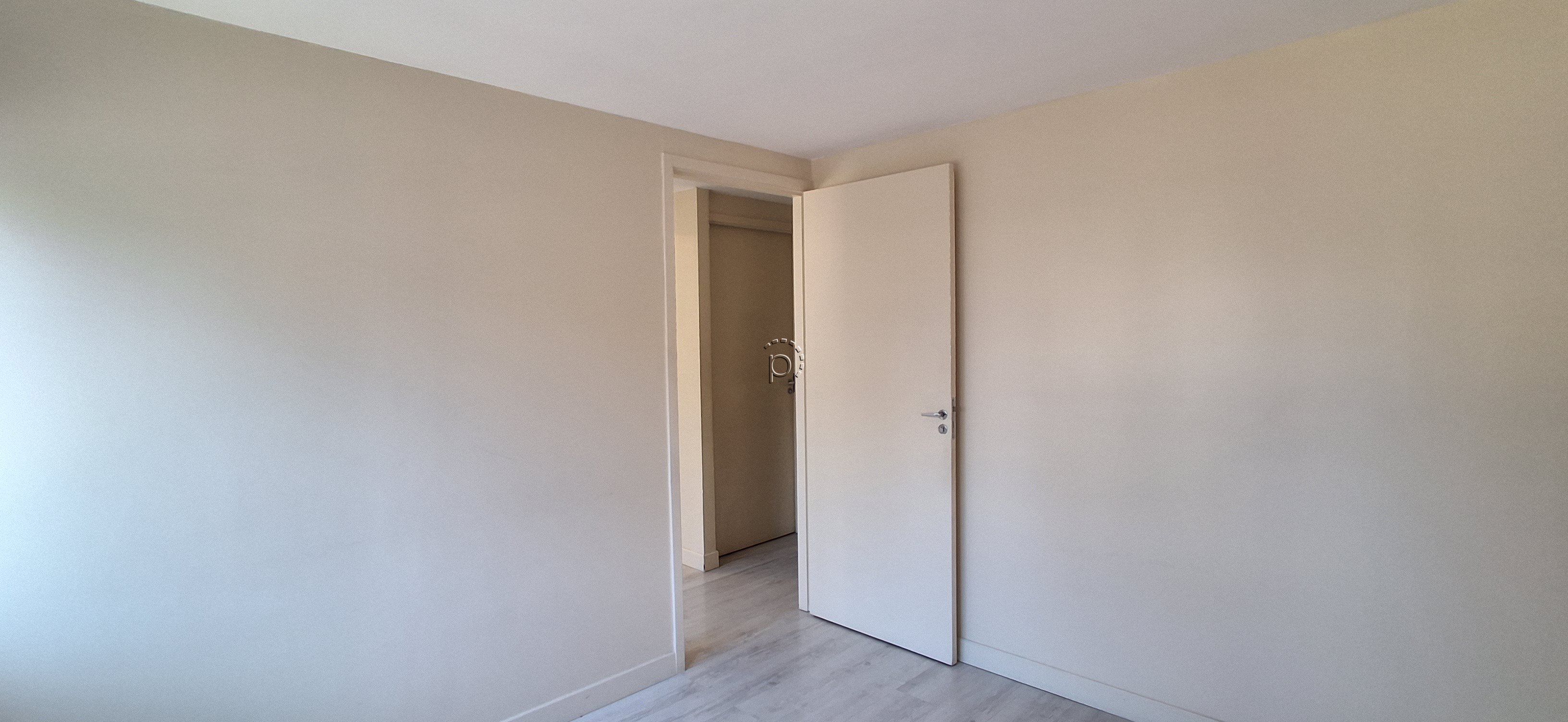 Sala à venda com 43m² no bairro Centro Historico em Porto Alegre - Foto 14