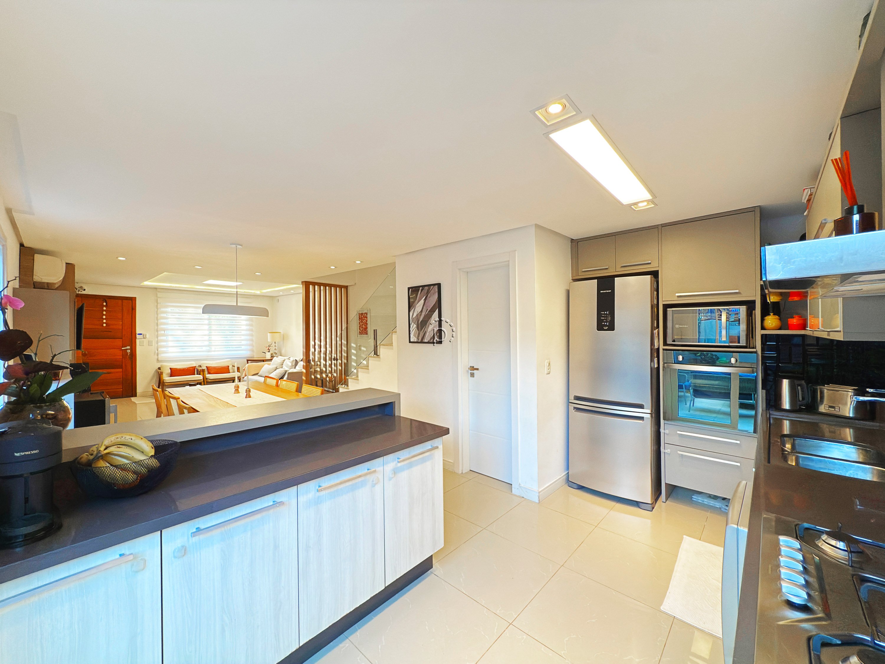 Casa à venda com 281m², 3 quartos, 1 suíte, 2 vagas no bairro Jardim Isabel em Porto Alegre - Foto 13