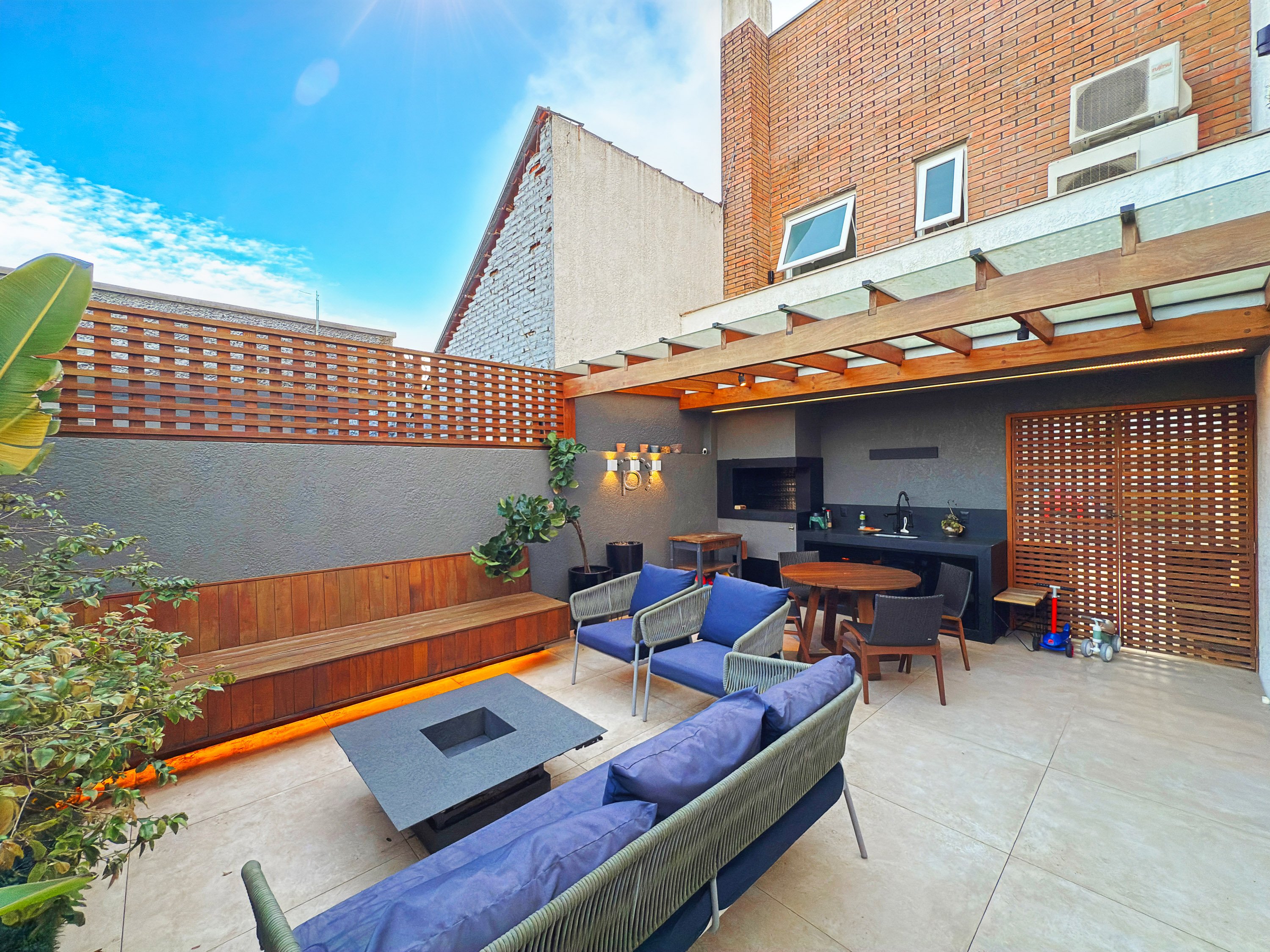 Casa à venda com 281m², 3 quartos, 1 suíte, 2 vagas no bairro Jardim Isabel em Porto Alegre - Foto 21