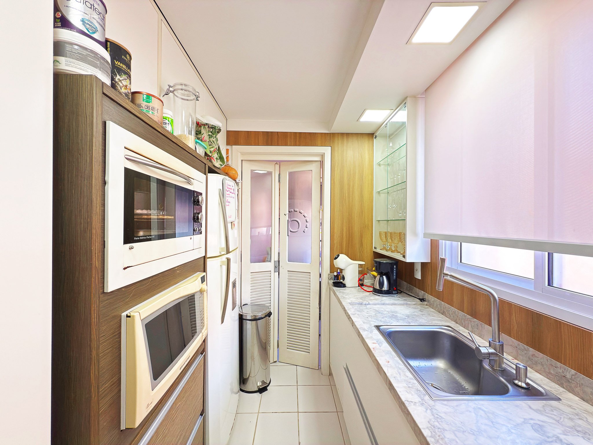 Apartamento à venda com 88m², 2 quartos, 2 suítes, 2 vagas no bairro Menino Deus em Porto Alegre - Foto 14