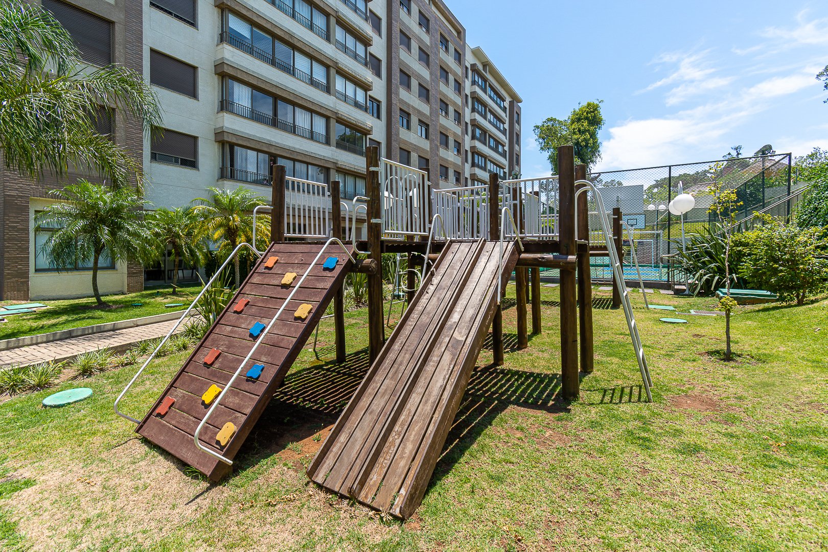 Apartamento à venda com 90m², 3 quartos, 1 suíte, 2 vagas no bairro Cavalhada em Porto Alegre - Foto 40