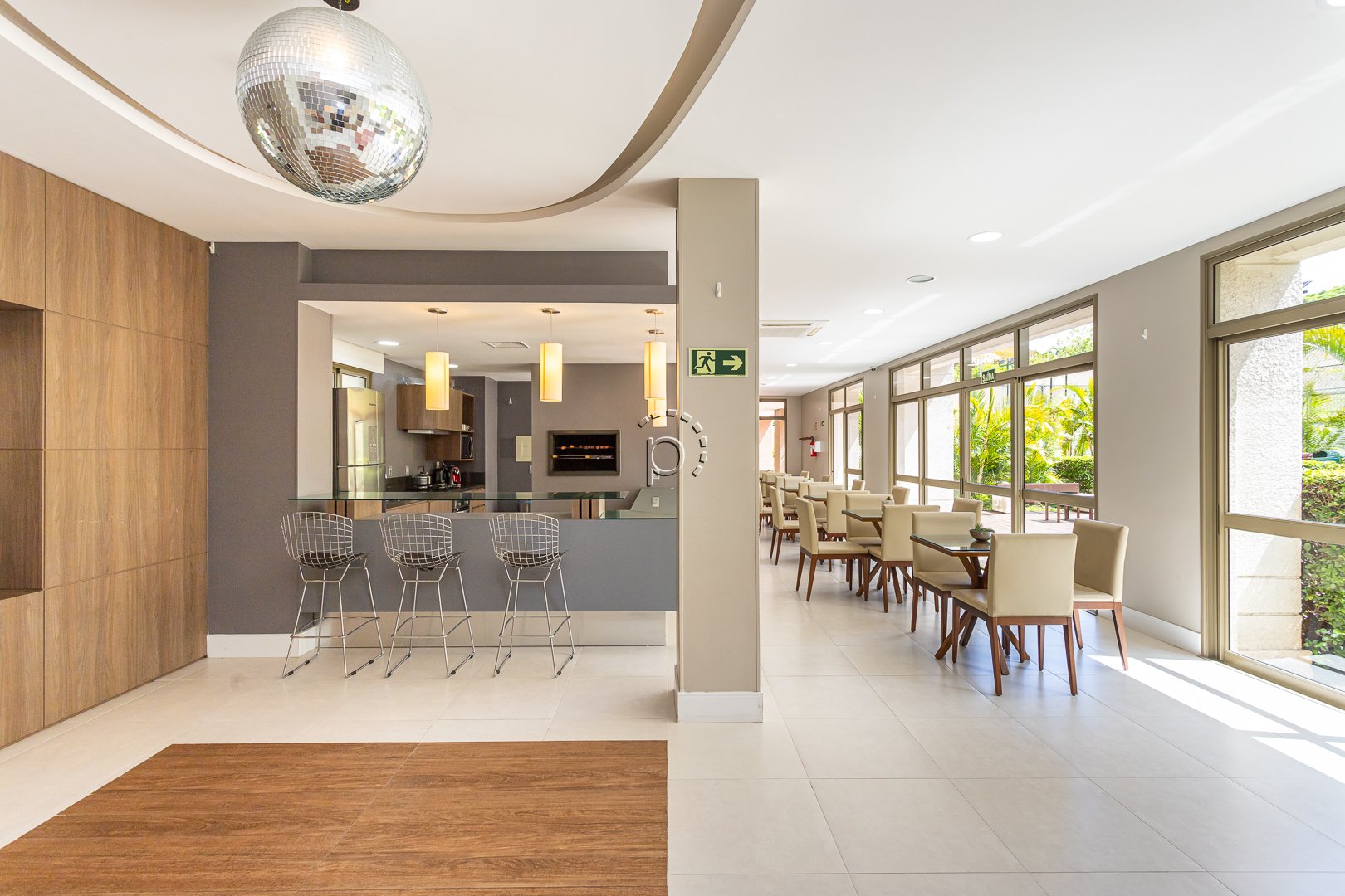 Apartamento à venda com 90m², 3 quartos, 1 suíte, 2 vagas no bairro Cavalhada em Porto Alegre - Foto 32
