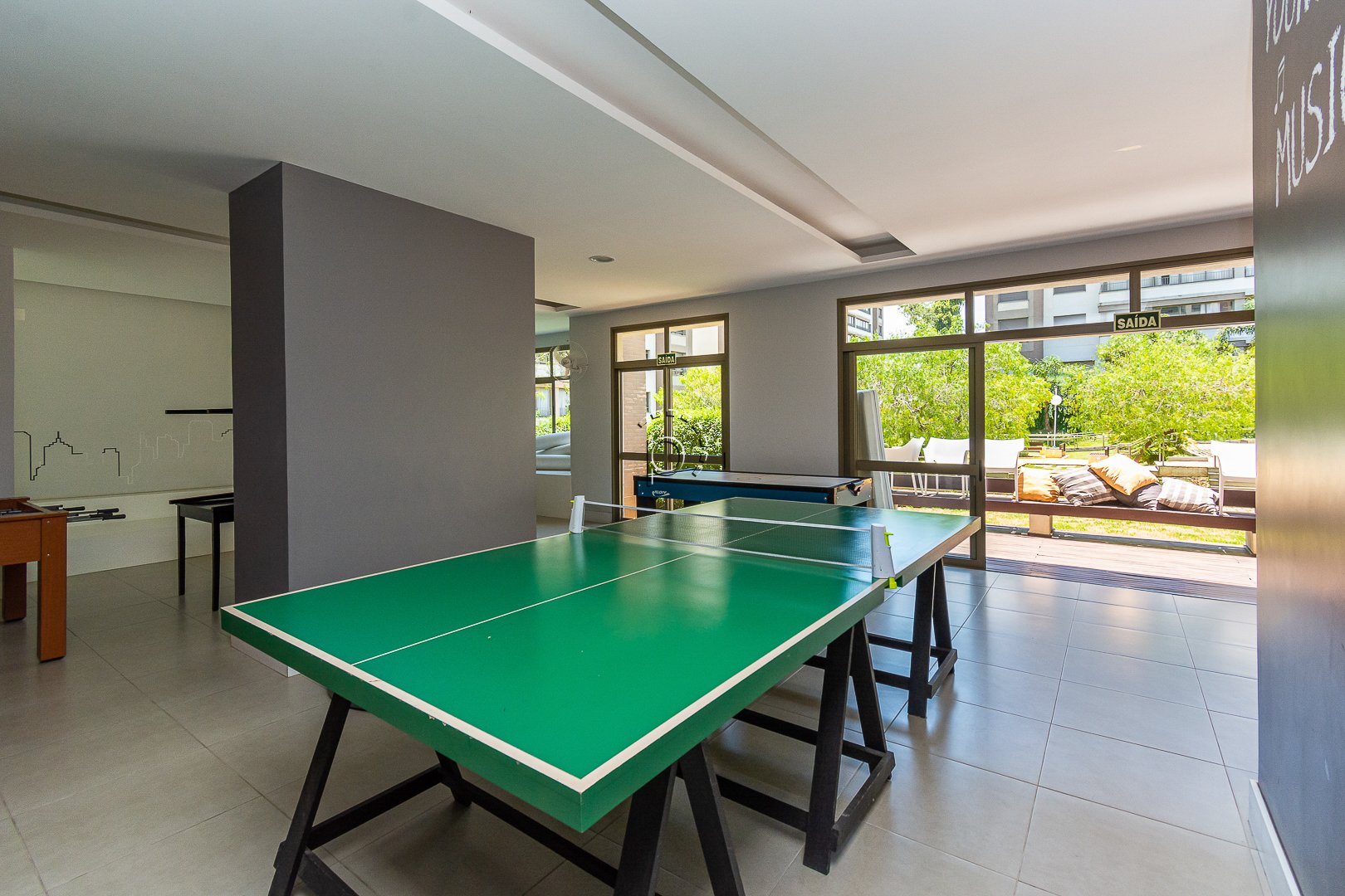 Apartamento à venda com 90m², 3 quartos, 1 suíte, 2 vagas no bairro Cavalhada em Porto Alegre - Foto 45